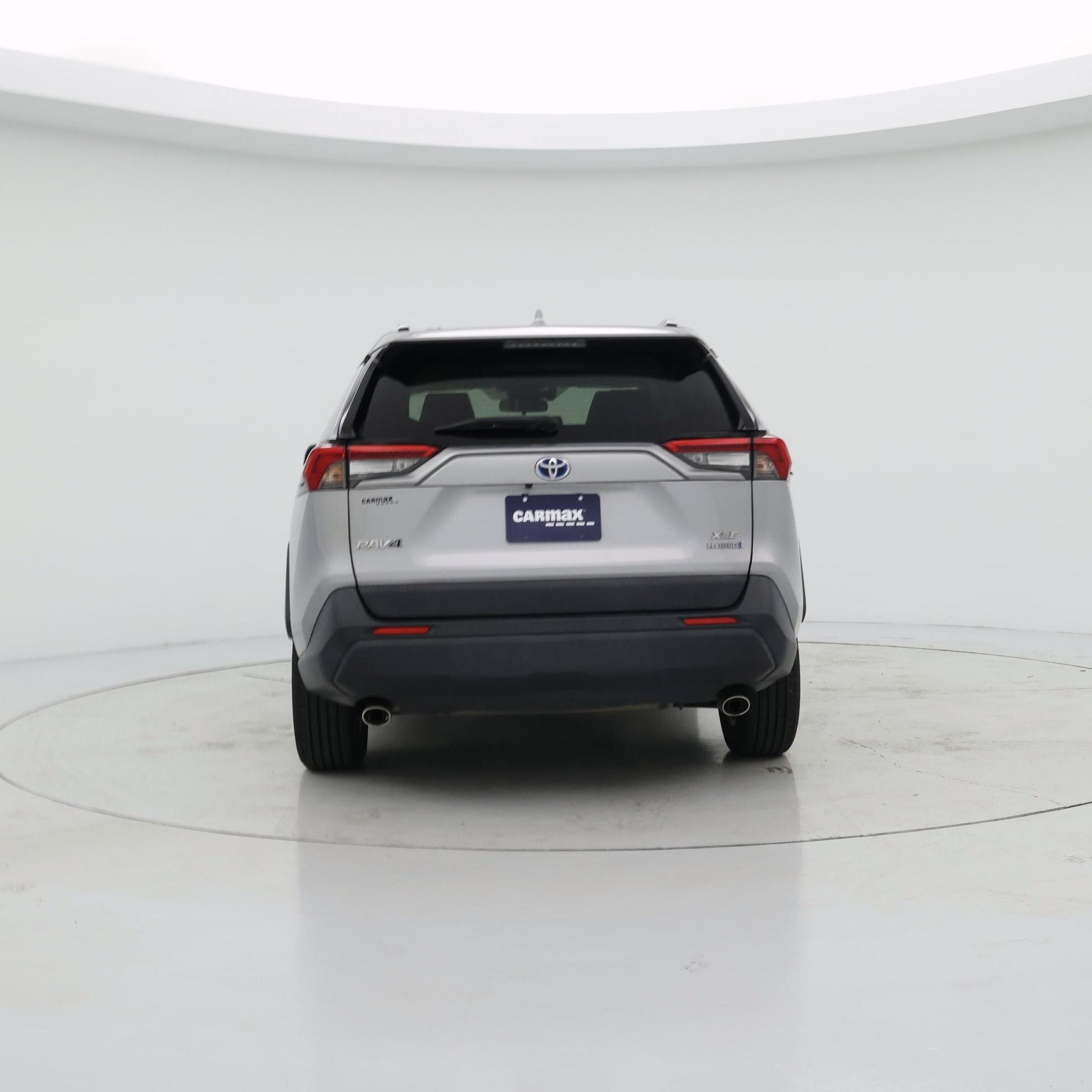 Thumbnail: 2021 Toyota RAV4 - 6
