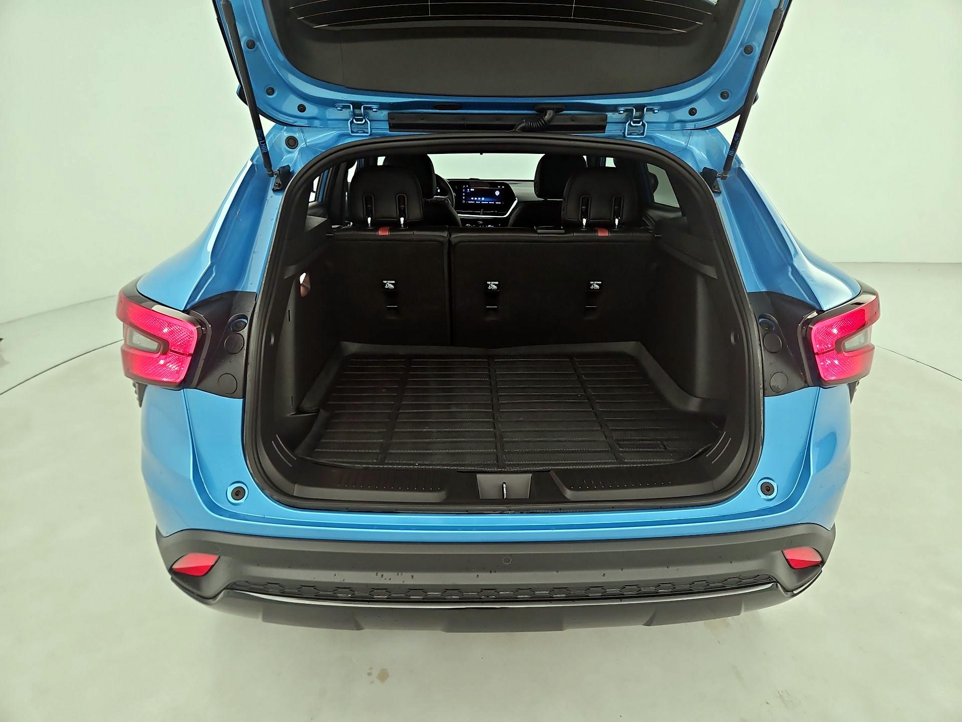 Thumbnail: 2025 Chevrolet Trax - 20