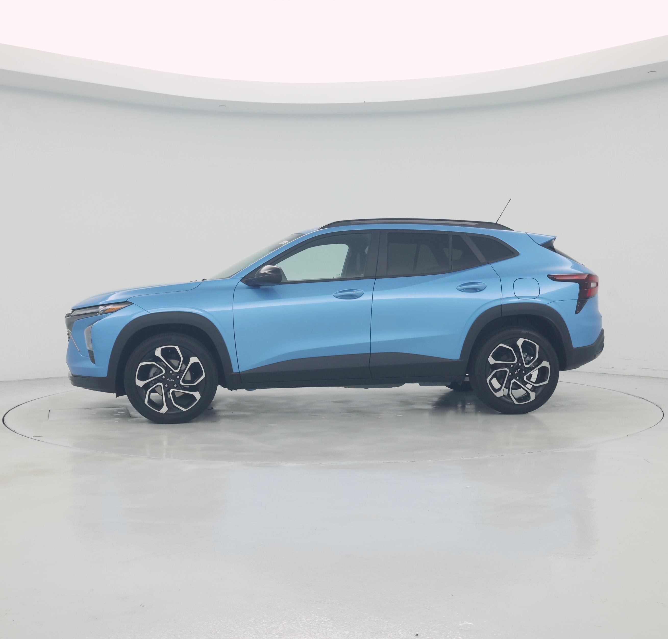 Thumbnail: 2025 Chevrolet Trax - 3