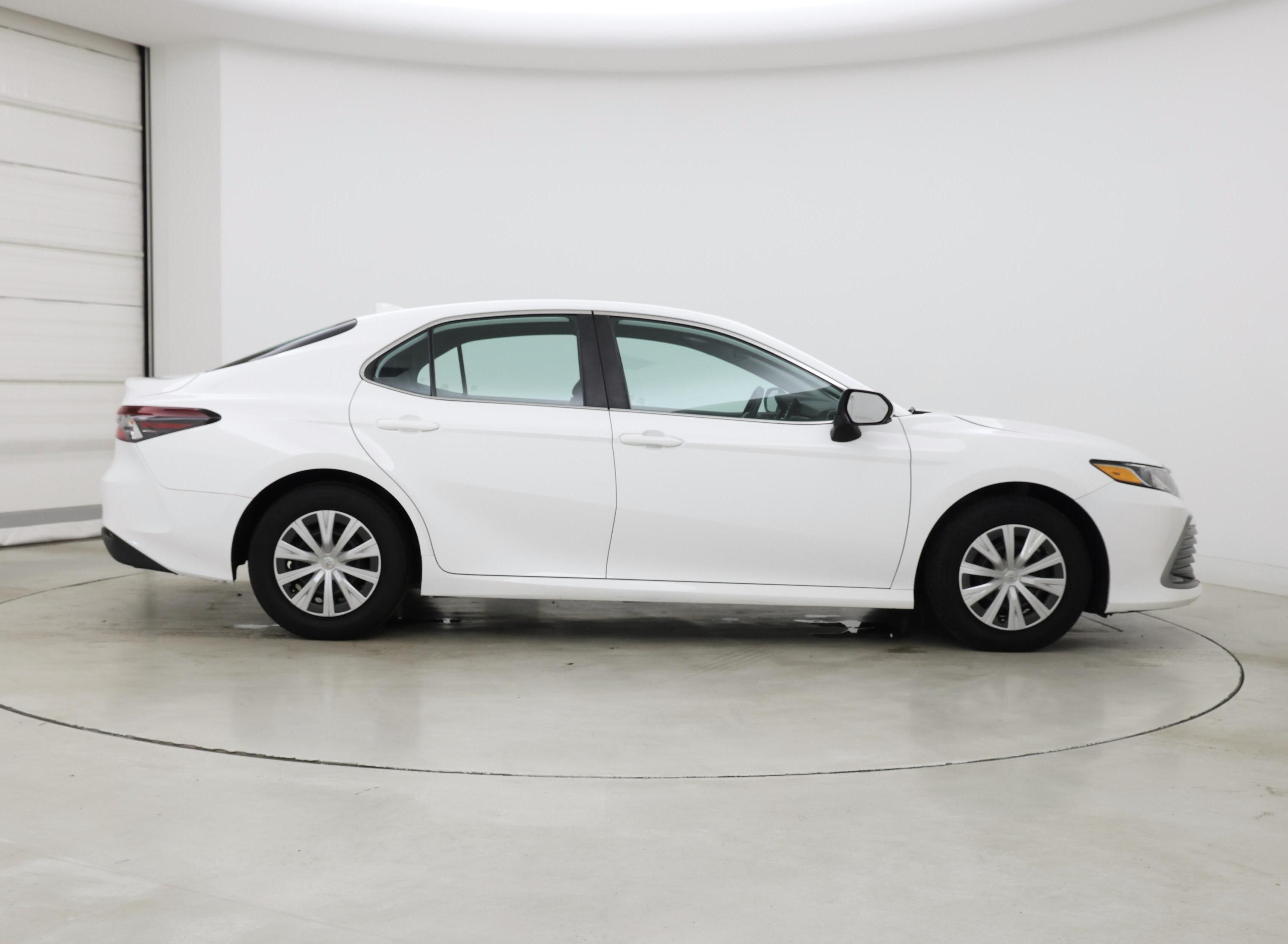 Thumbnail: 2023 Toyota Camry - 7