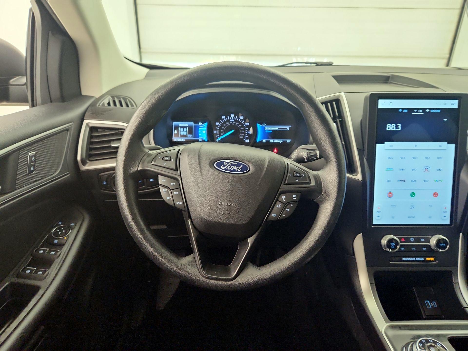 Thumbnail: 2023 Ford Edge - 10