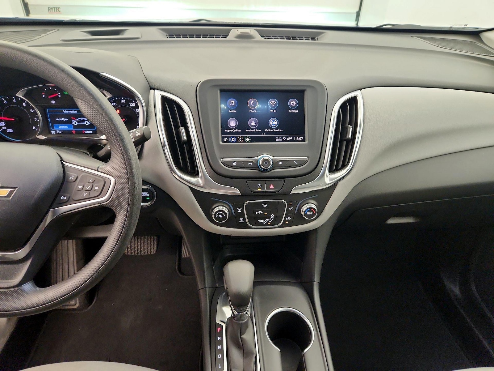 2022 Chevrolet Equinox LT - Photo 10