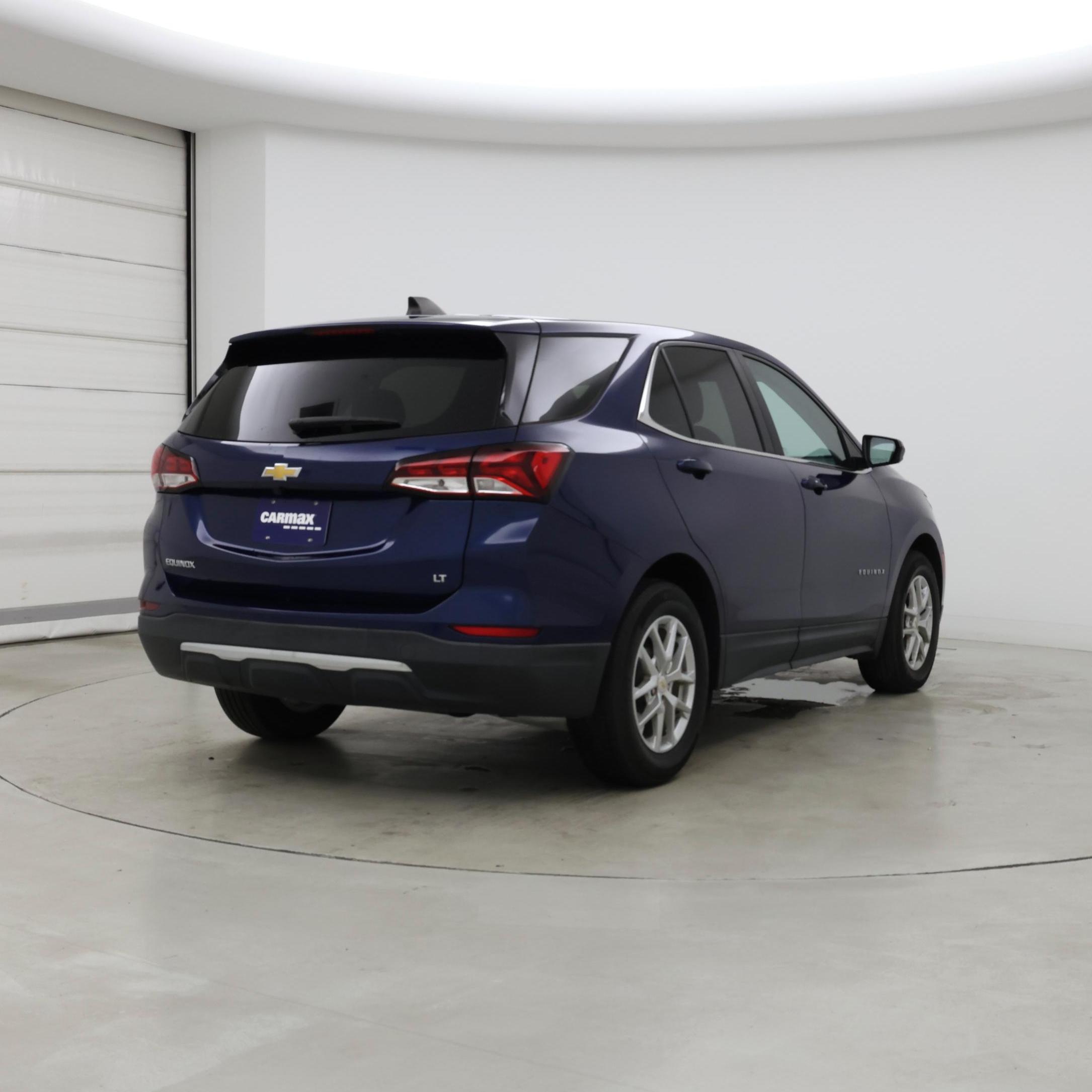 Thumbnail: 2022 Chevrolet Equinox - 8