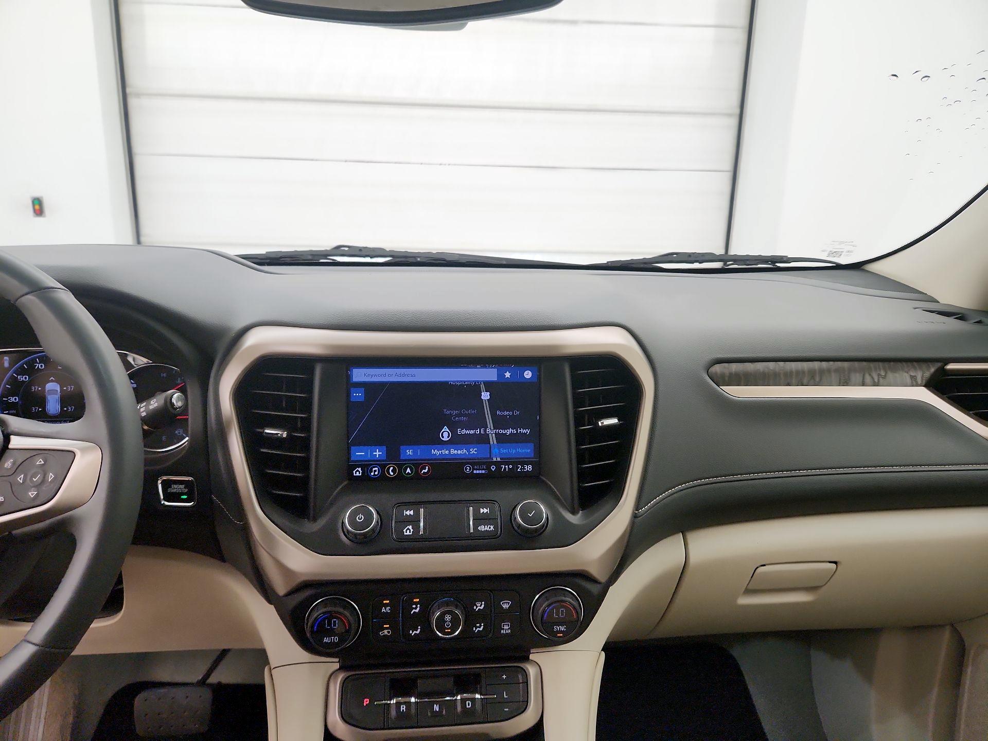 Thumbnail: 2023 GMC Acadia - 9
