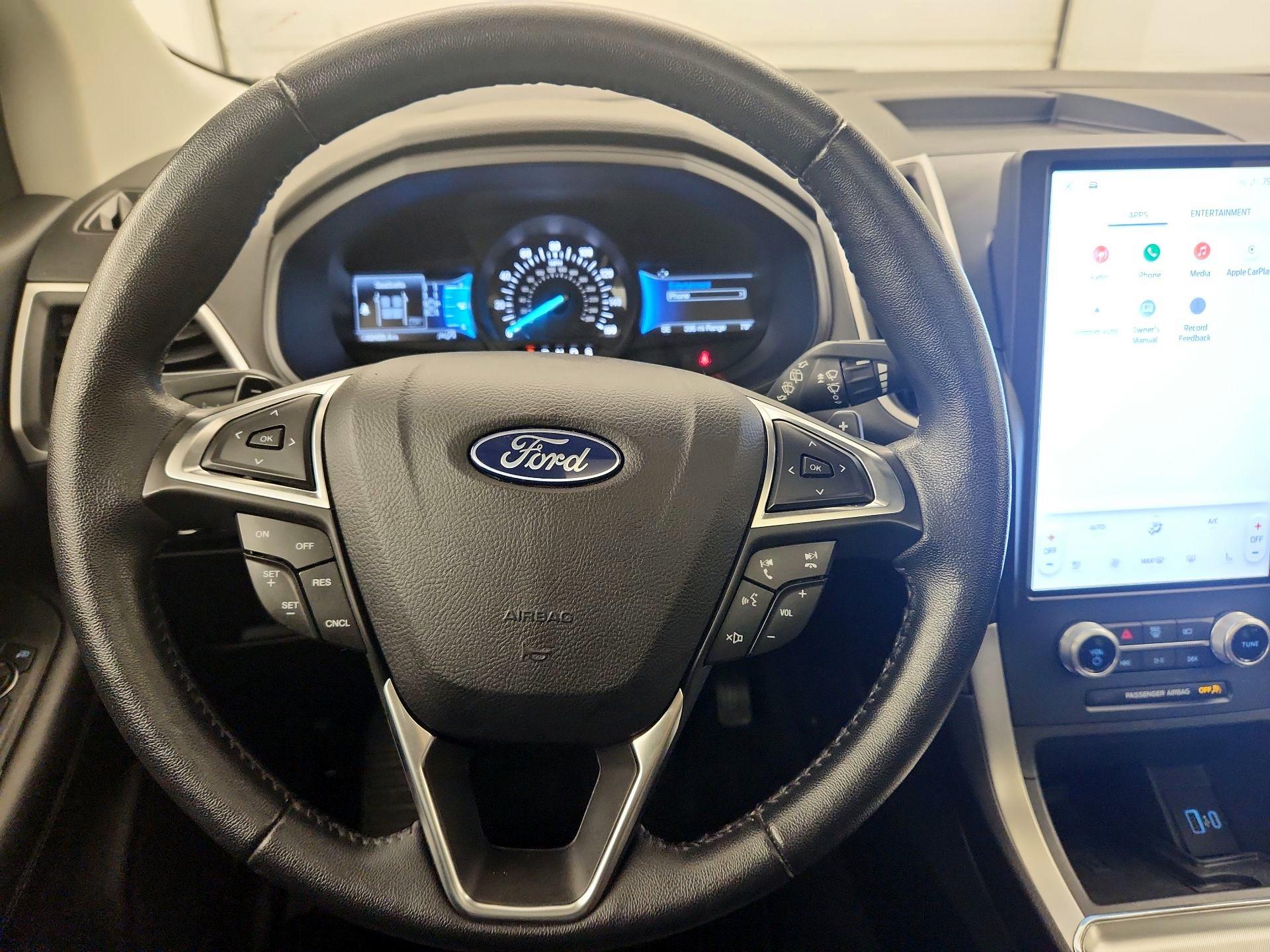 Thumbnail: 2022 Ford Edge - 10