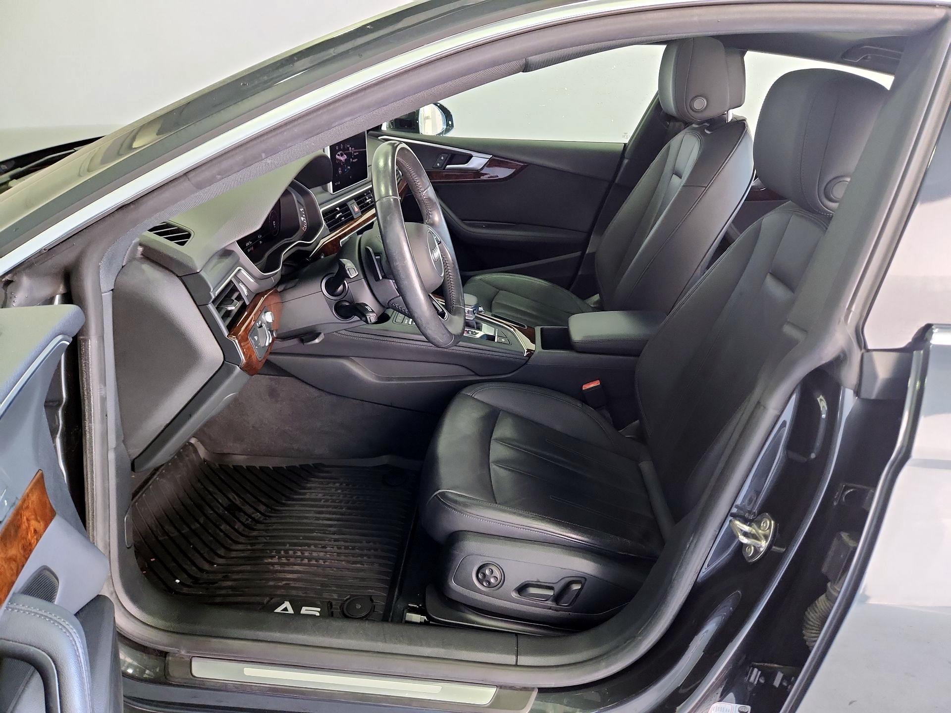 Thumbnail: 2019 Audi A5 - 11