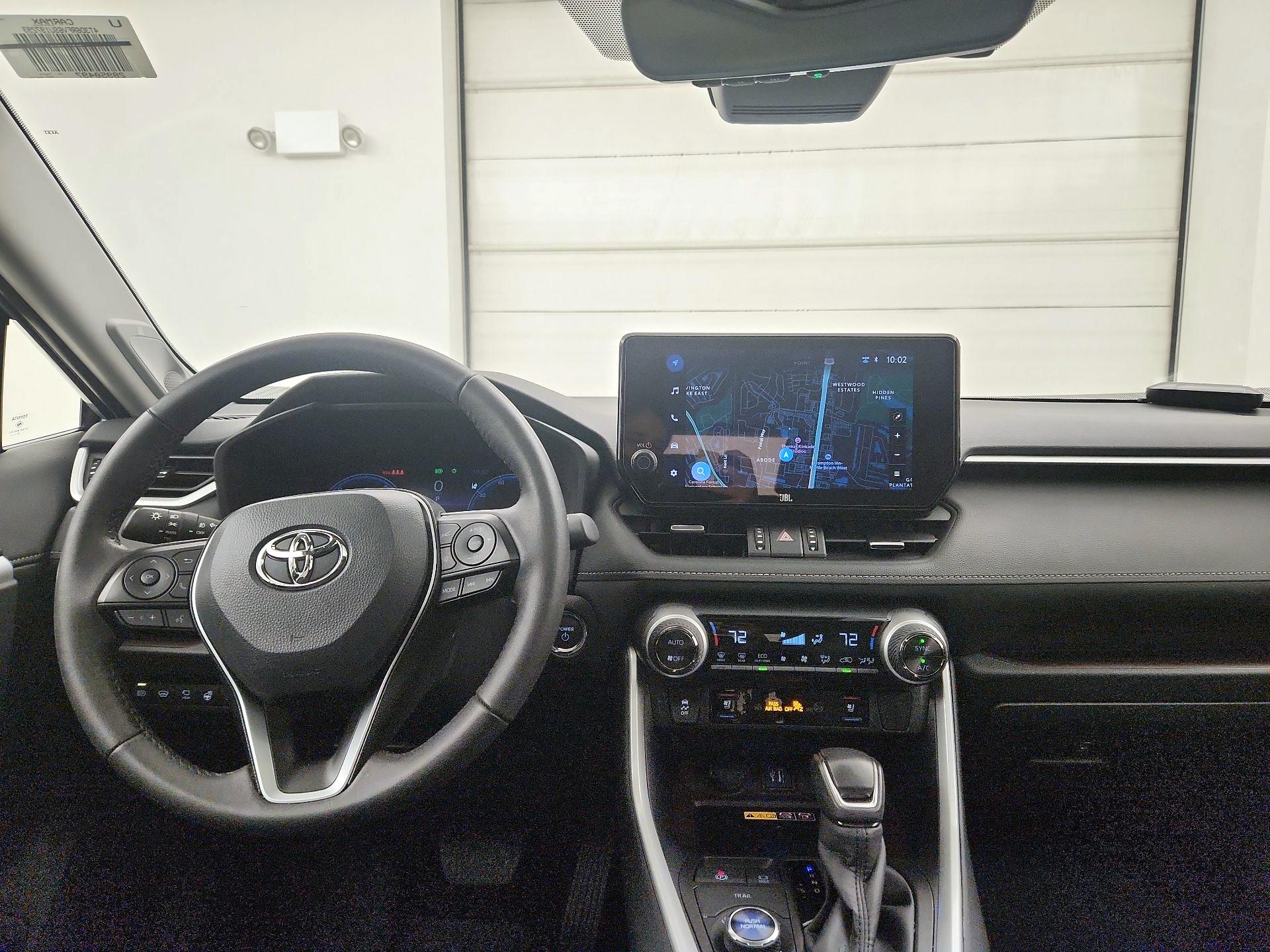 Thumbnail: 2025 Toyota RAV4 - 9