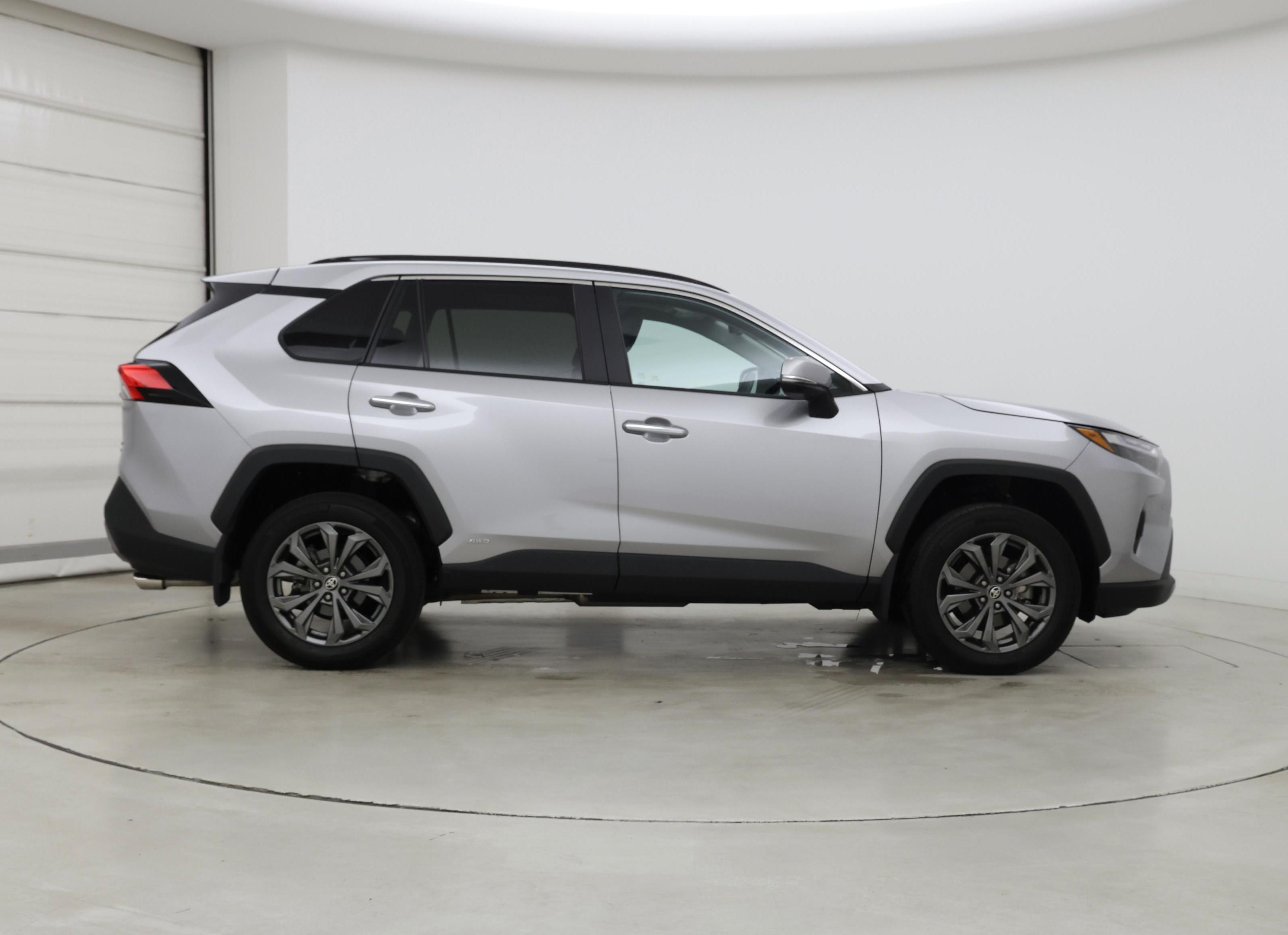 Thumbnail: 2025 Toyota RAV4 - 7