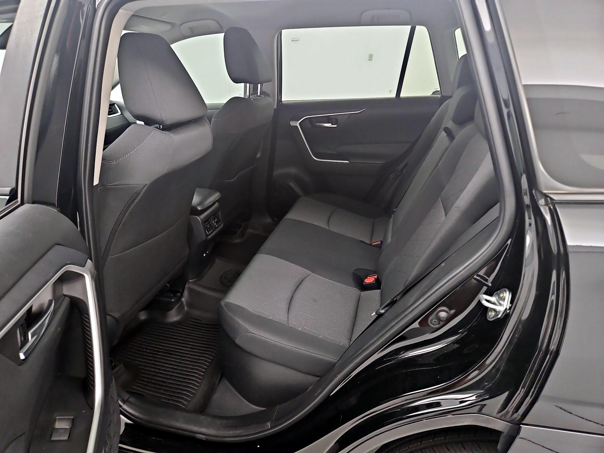 Thumbnail: 2024 Toyota RAV4 - 19