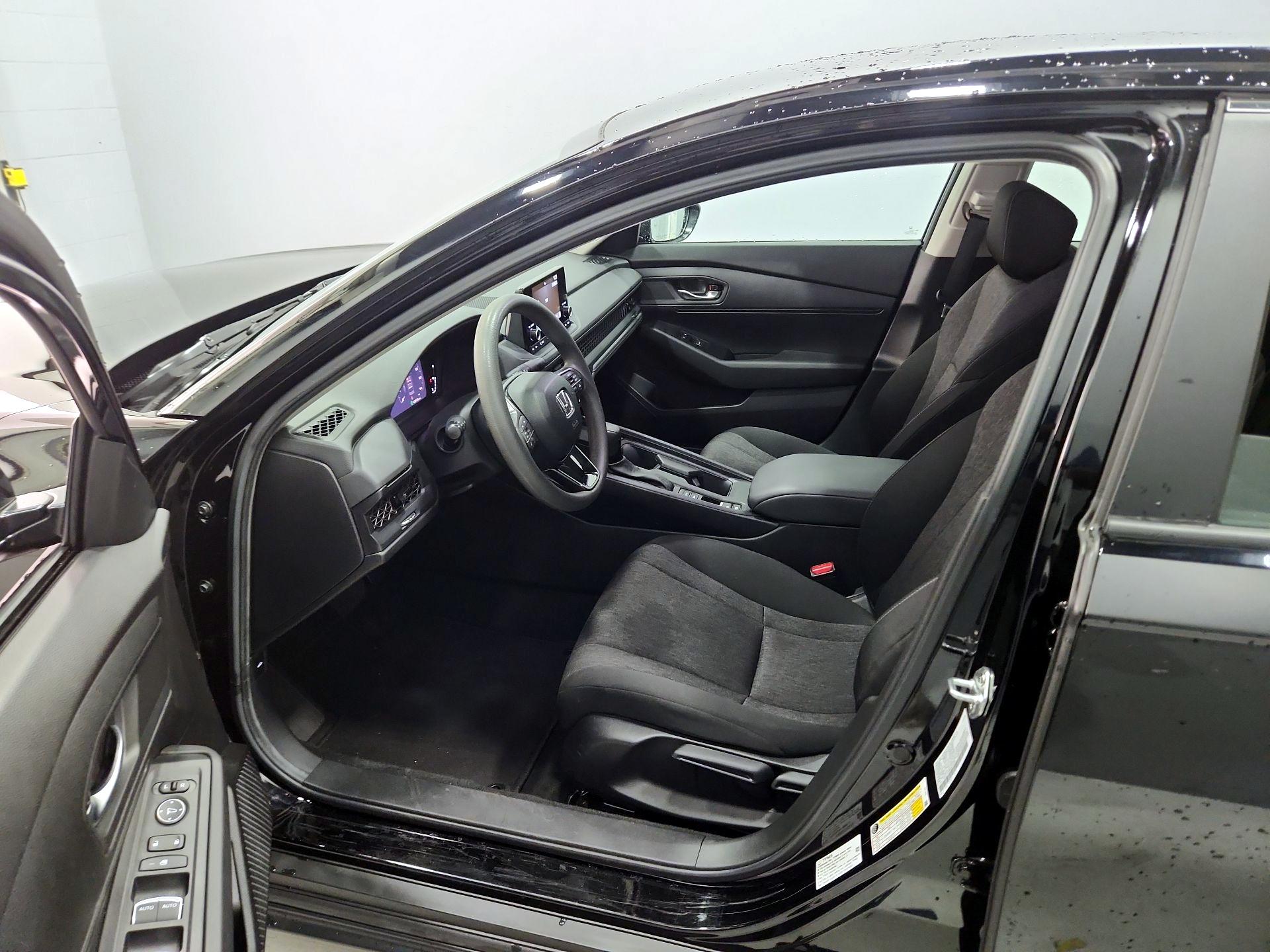Thumbnail: 2025 Honda Accord - 11