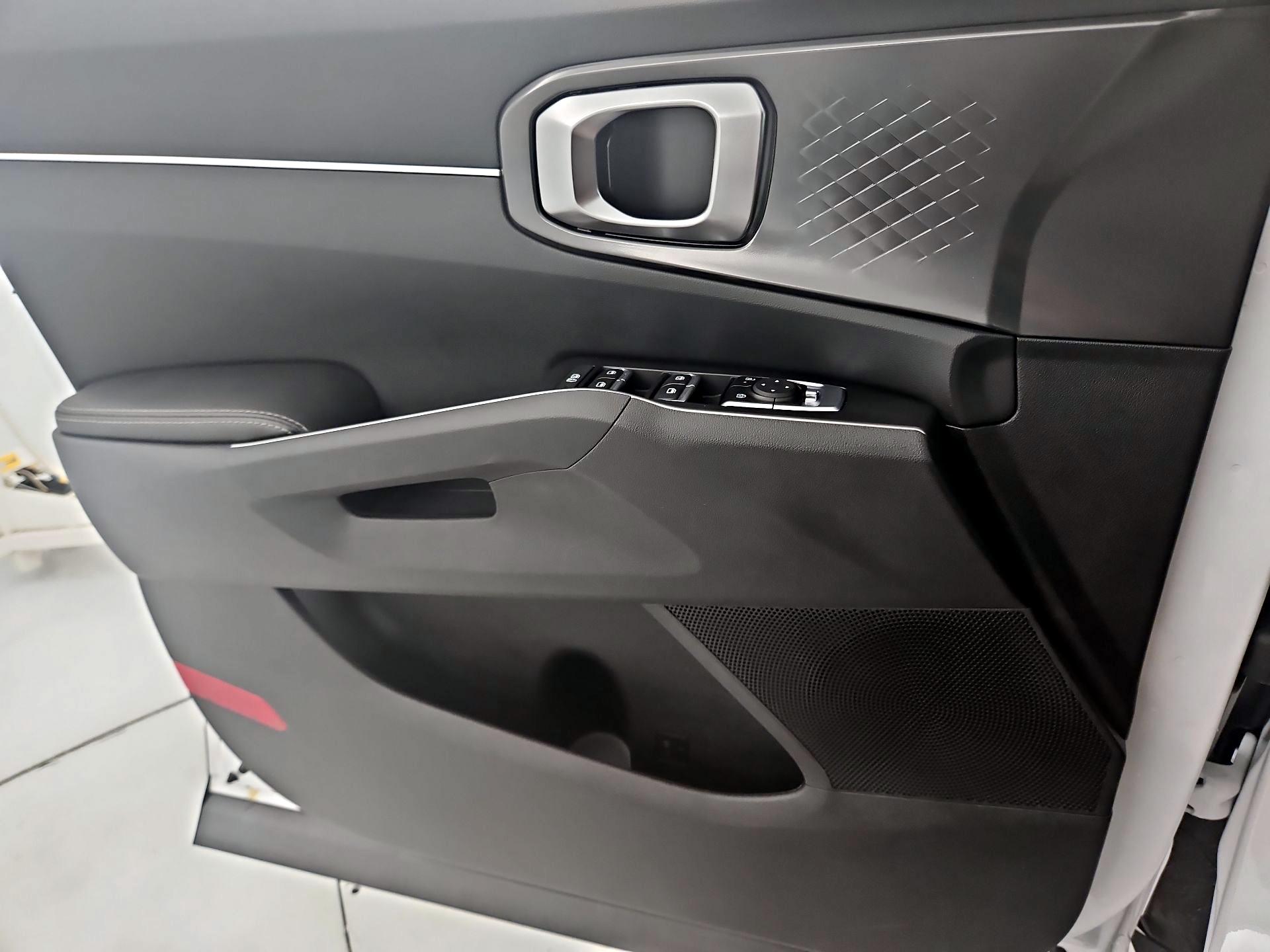 Thumbnail: 2026 Kia Sorento - 12