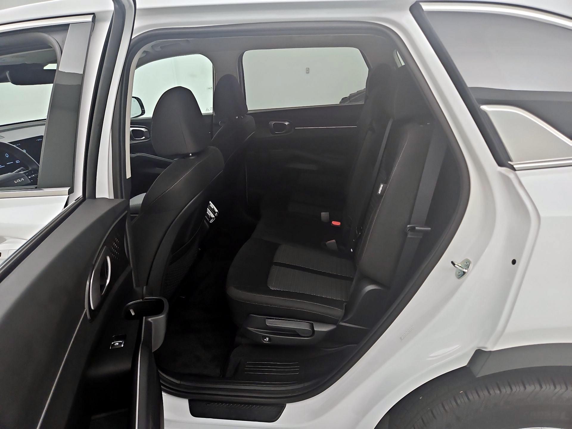 Thumbnail: 2026 Kia Sorento - 19