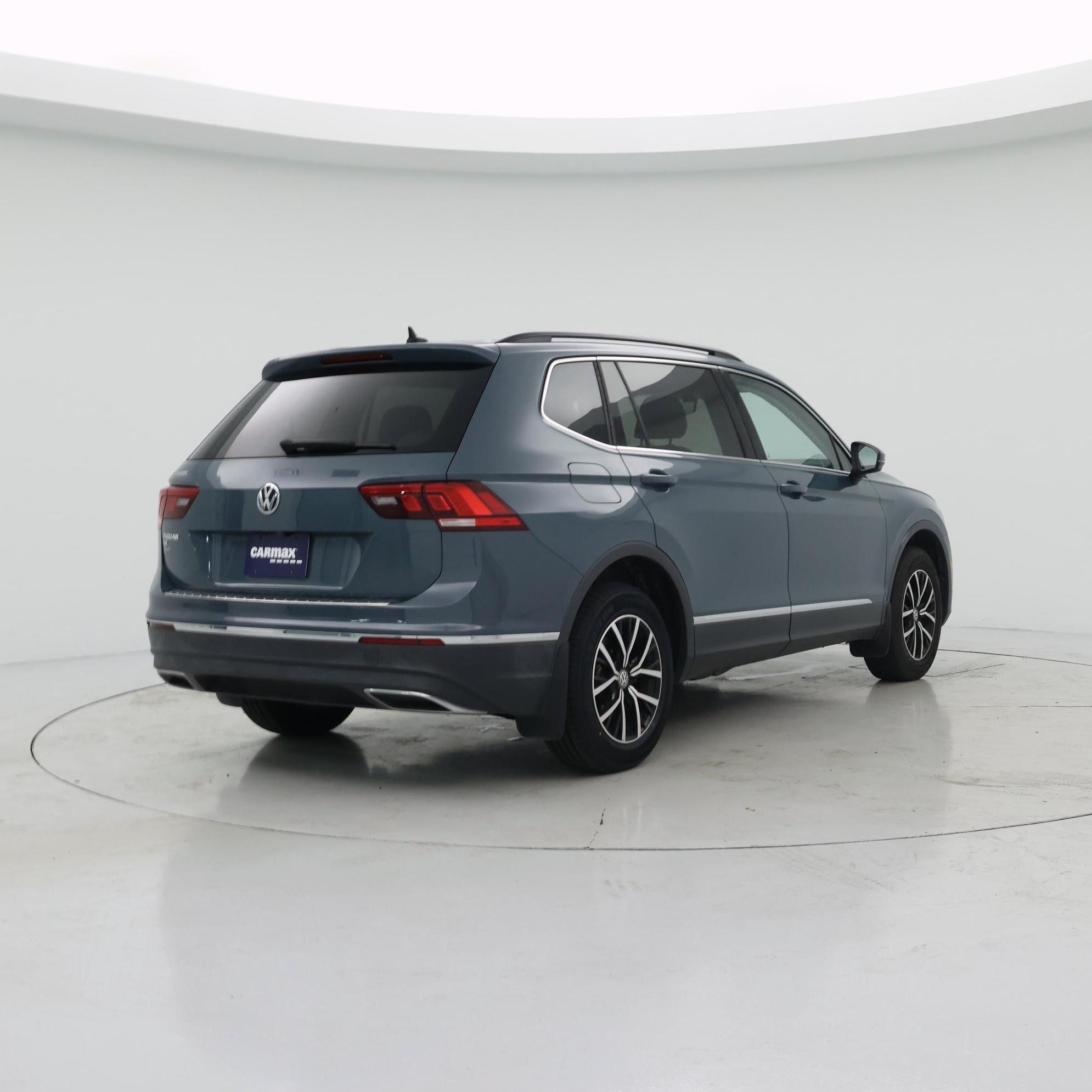 Thumbnail: 2021 Volkswagen Tiguan - 8