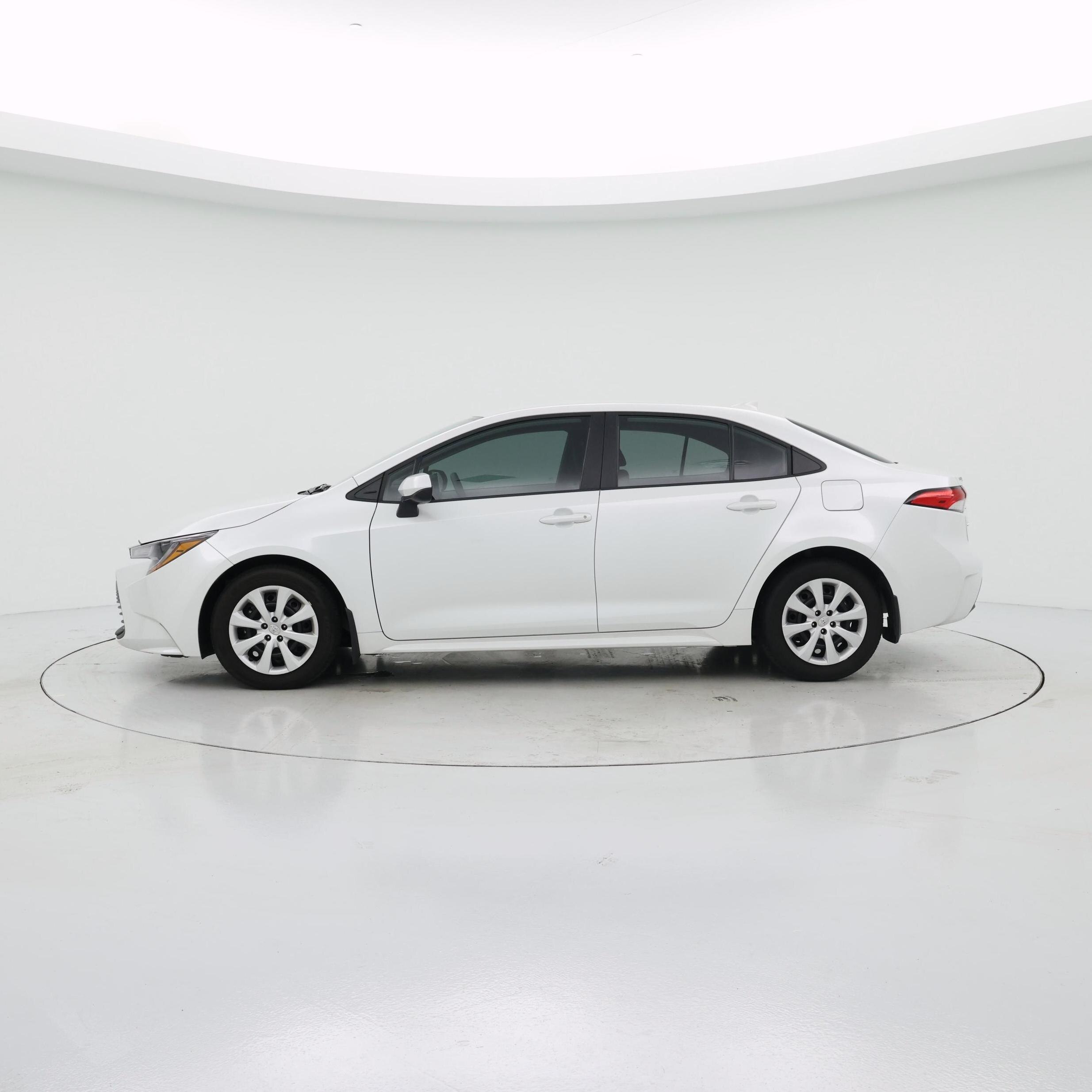 Thumbnail: 2025 Toyota Corolla - 3