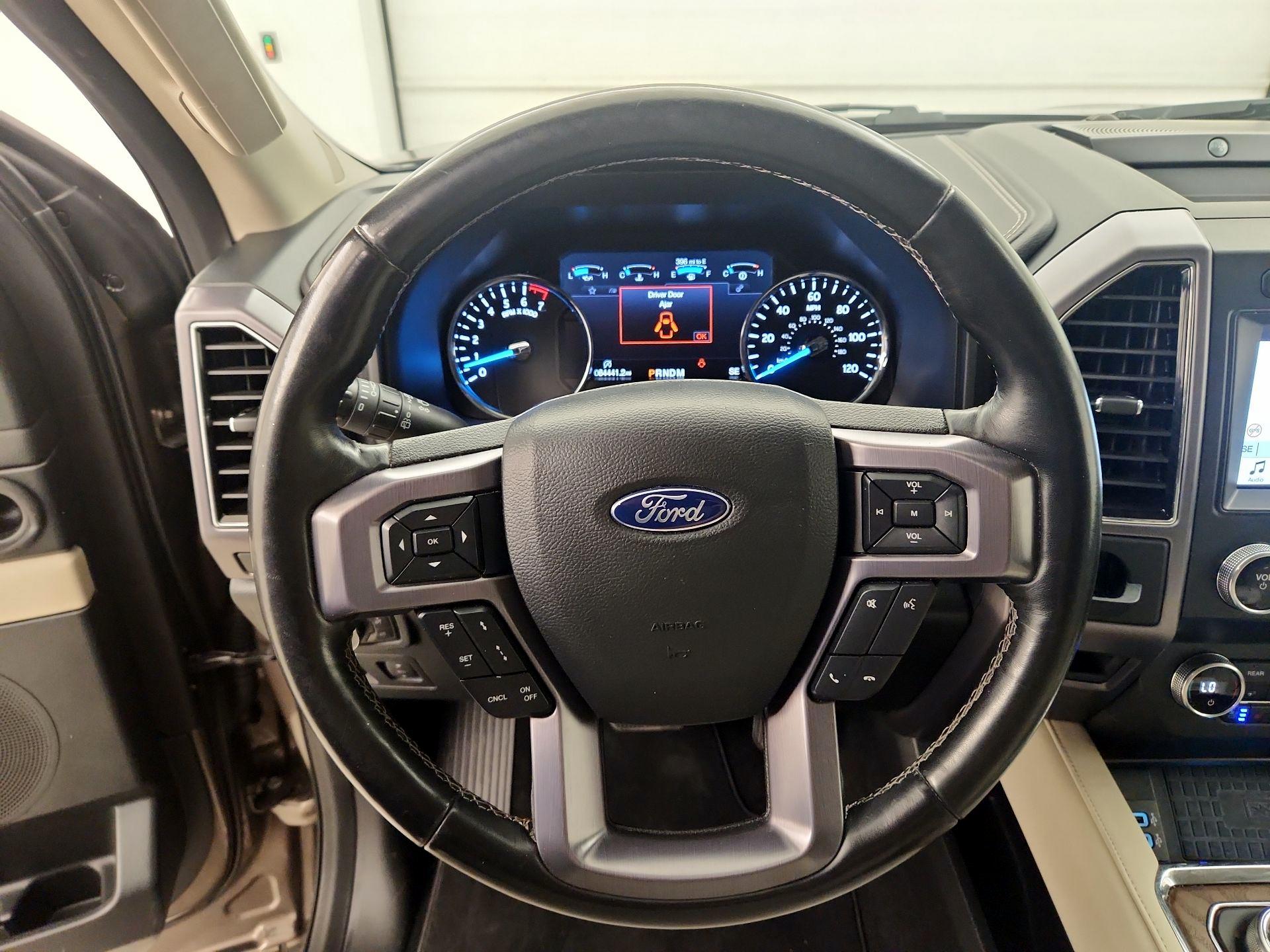 Thumbnail: 2019 Ford Expedition - 10