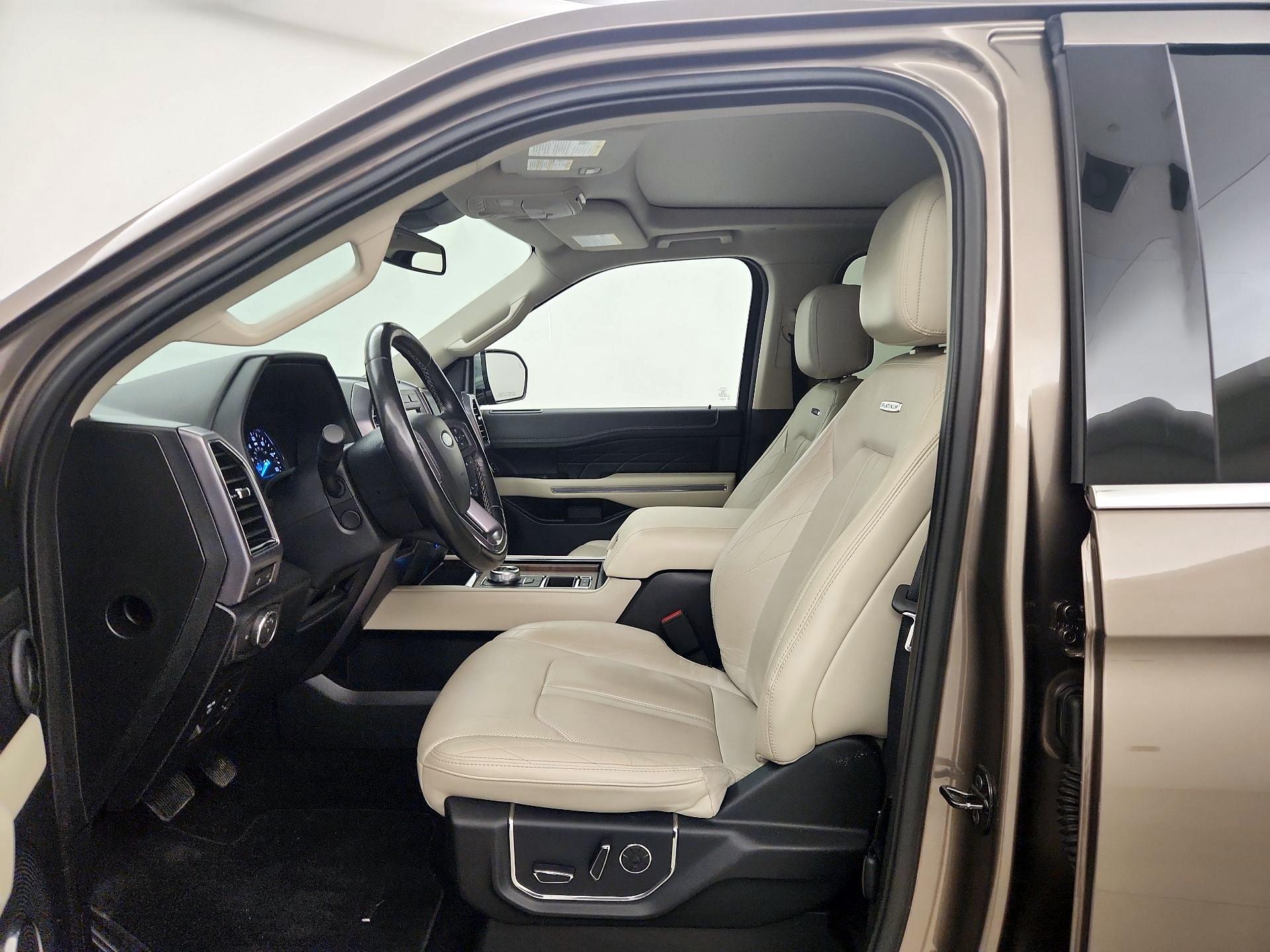 Thumbnail: 2019 Ford Expedition - 11