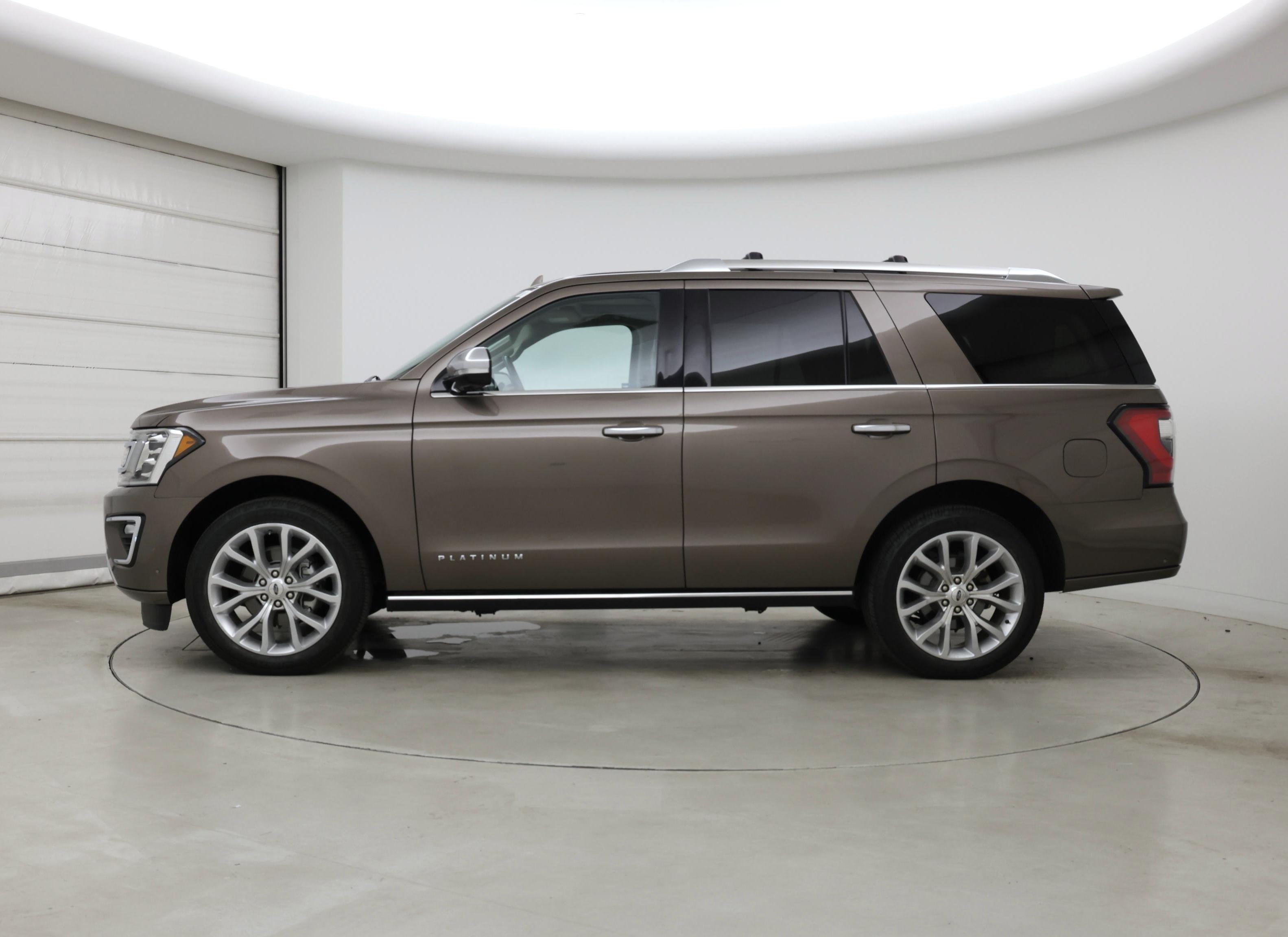 Thumbnail: 2019 Ford Expedition - 3