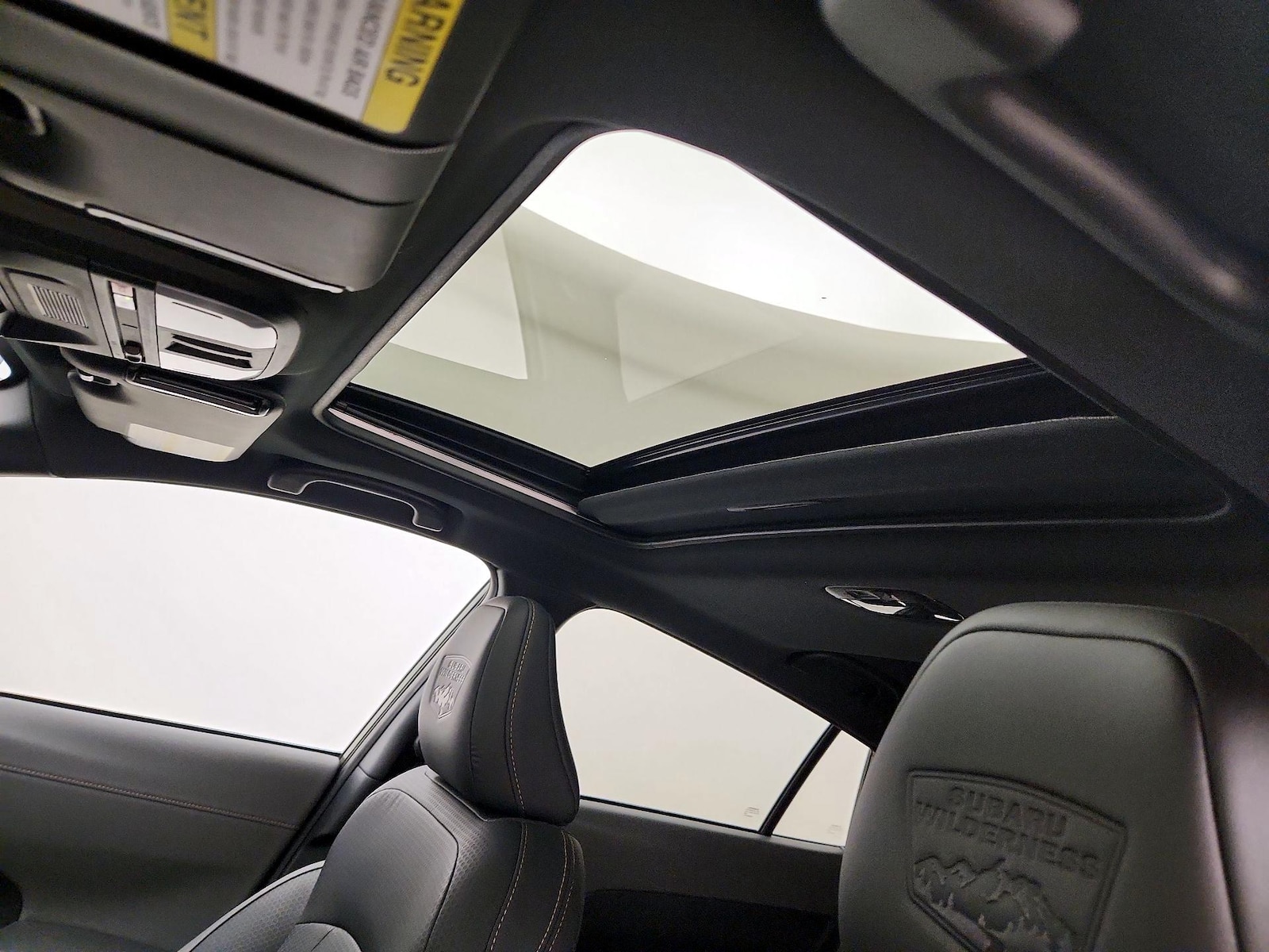 Sunroof(s) & Overhead Airbags
