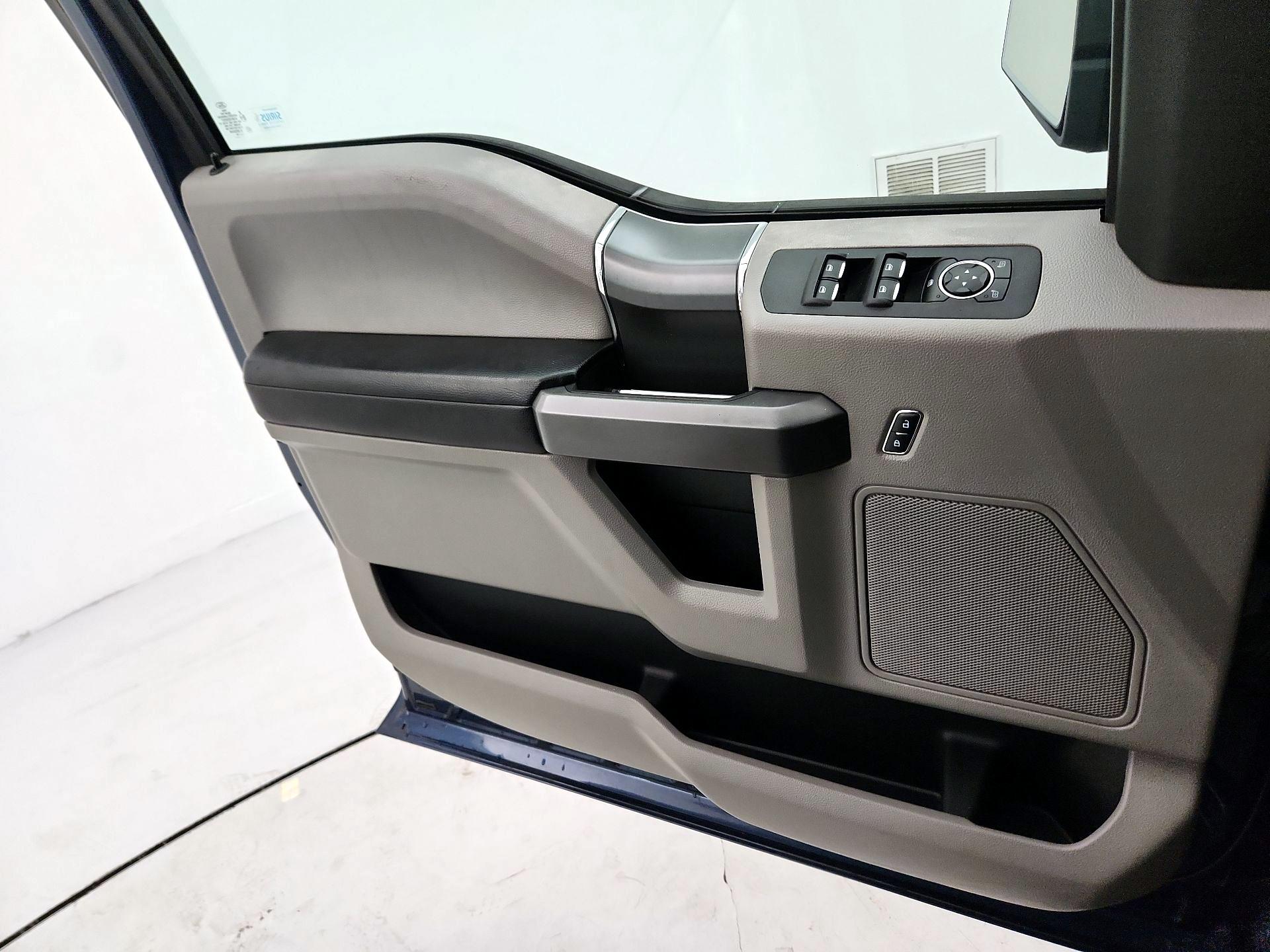 Thumbnail: 2016 Ford F-150 - 12