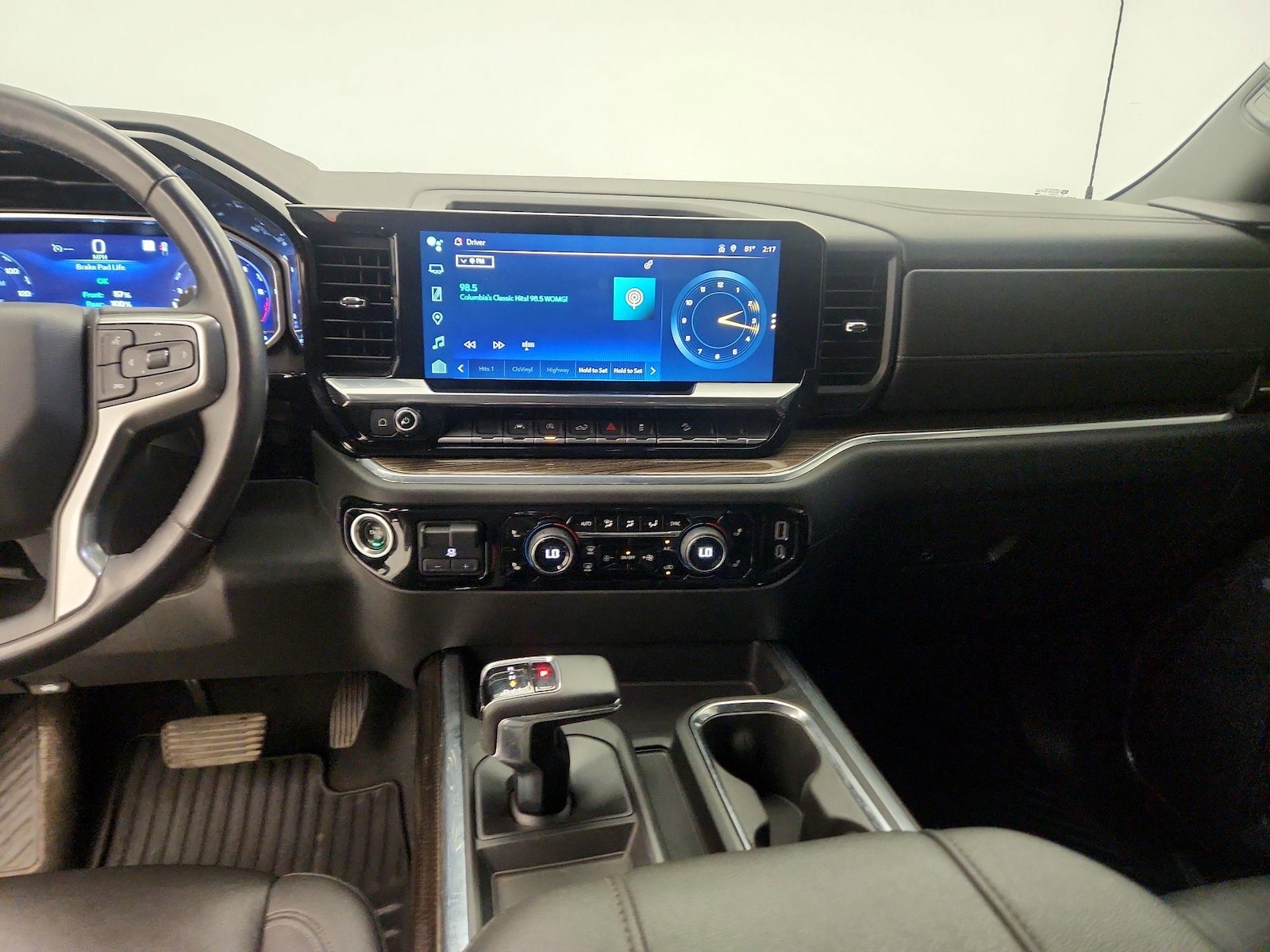 2023 Chevrolet Silverado 1500 RST - Photo 10