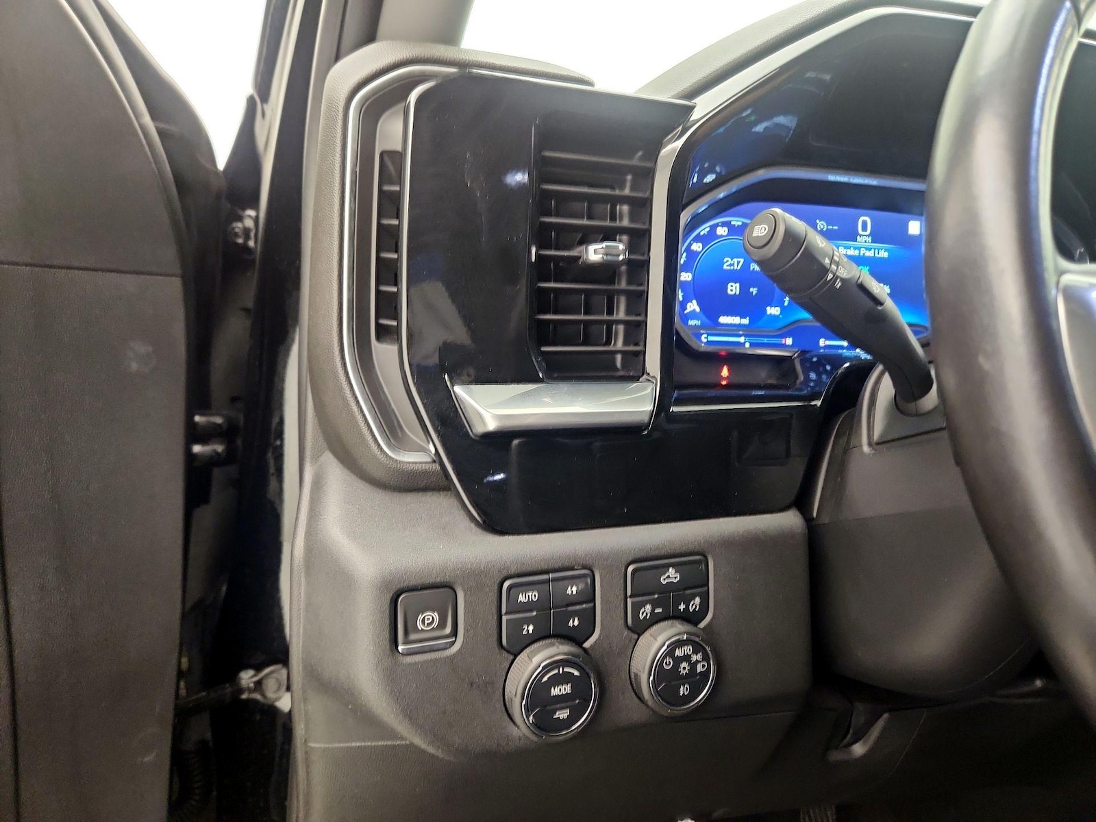 2023 Chevrolet Silverado 1500 RST - Photo 14