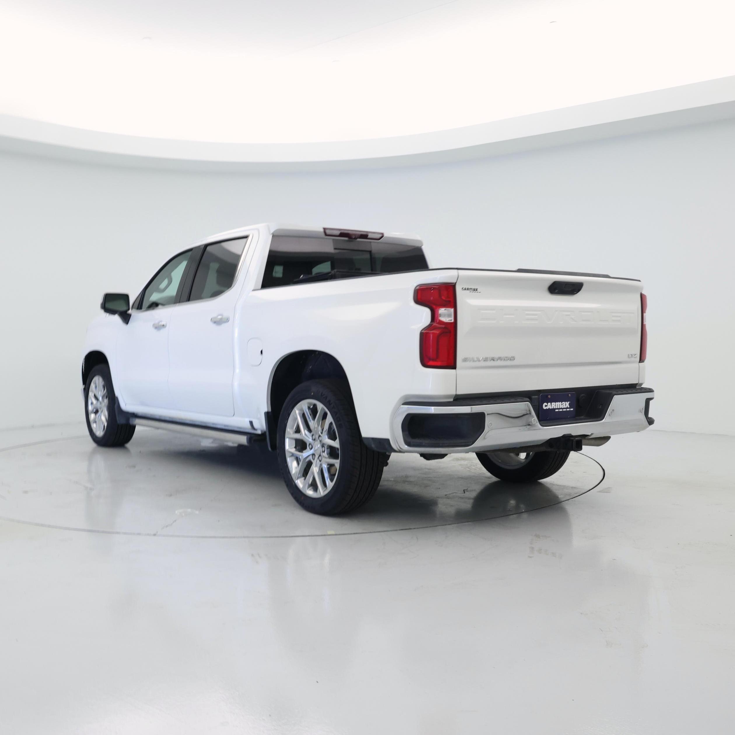 Thumbnail: 2022 Chevrolet Silverado 1500 - 2