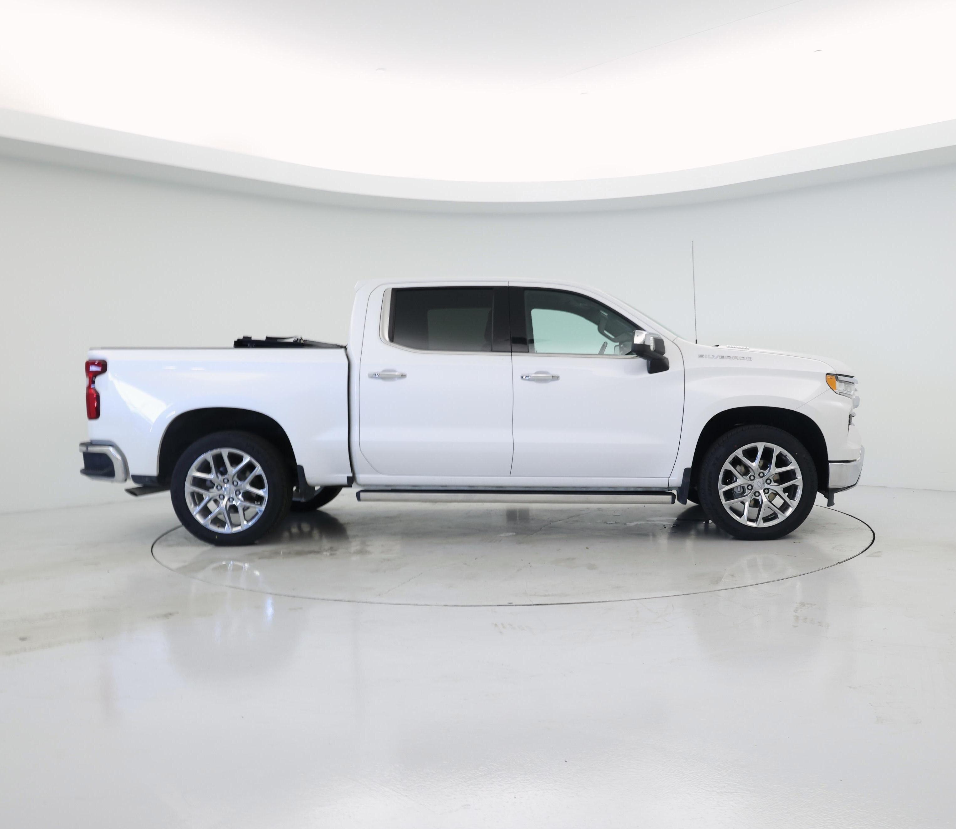 Thumbnail: 2022 Chevrolet Silverado 1500 - 7
