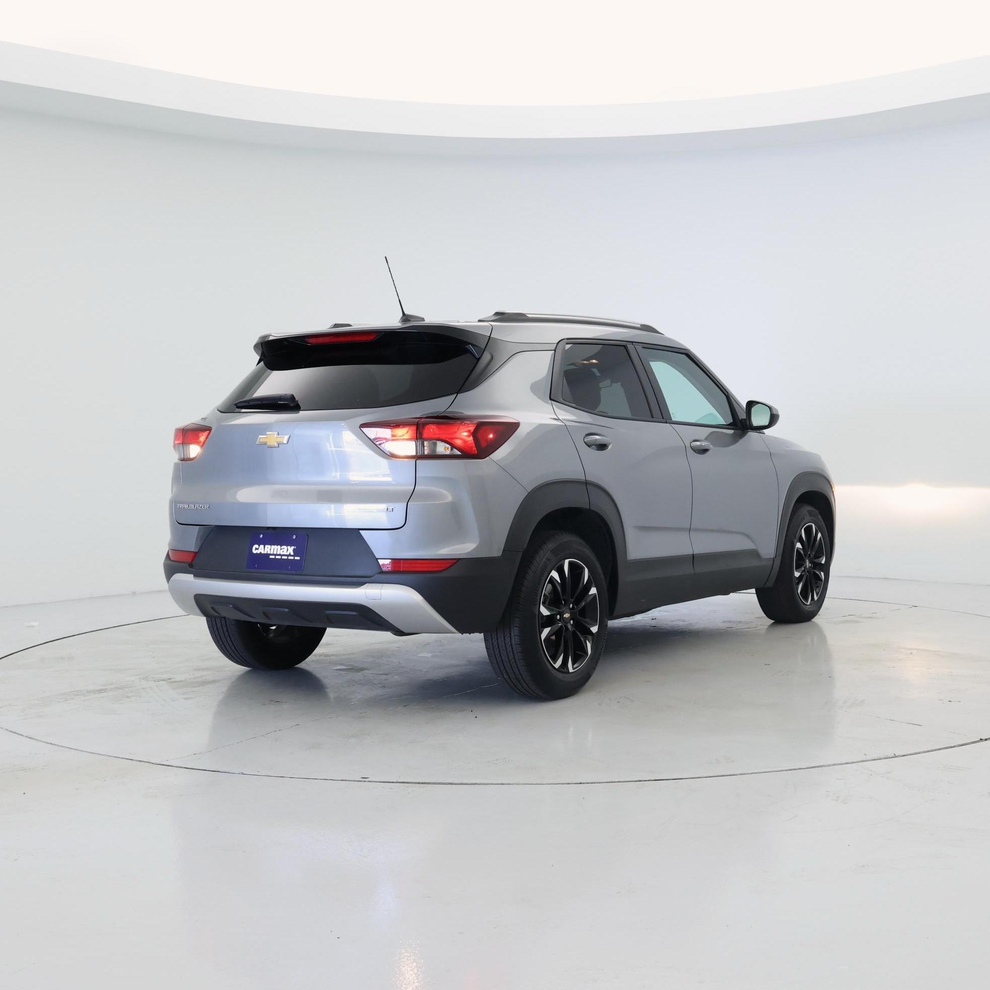 Thumbnail: 2023 Chevrolet TrailBlazer - 8
