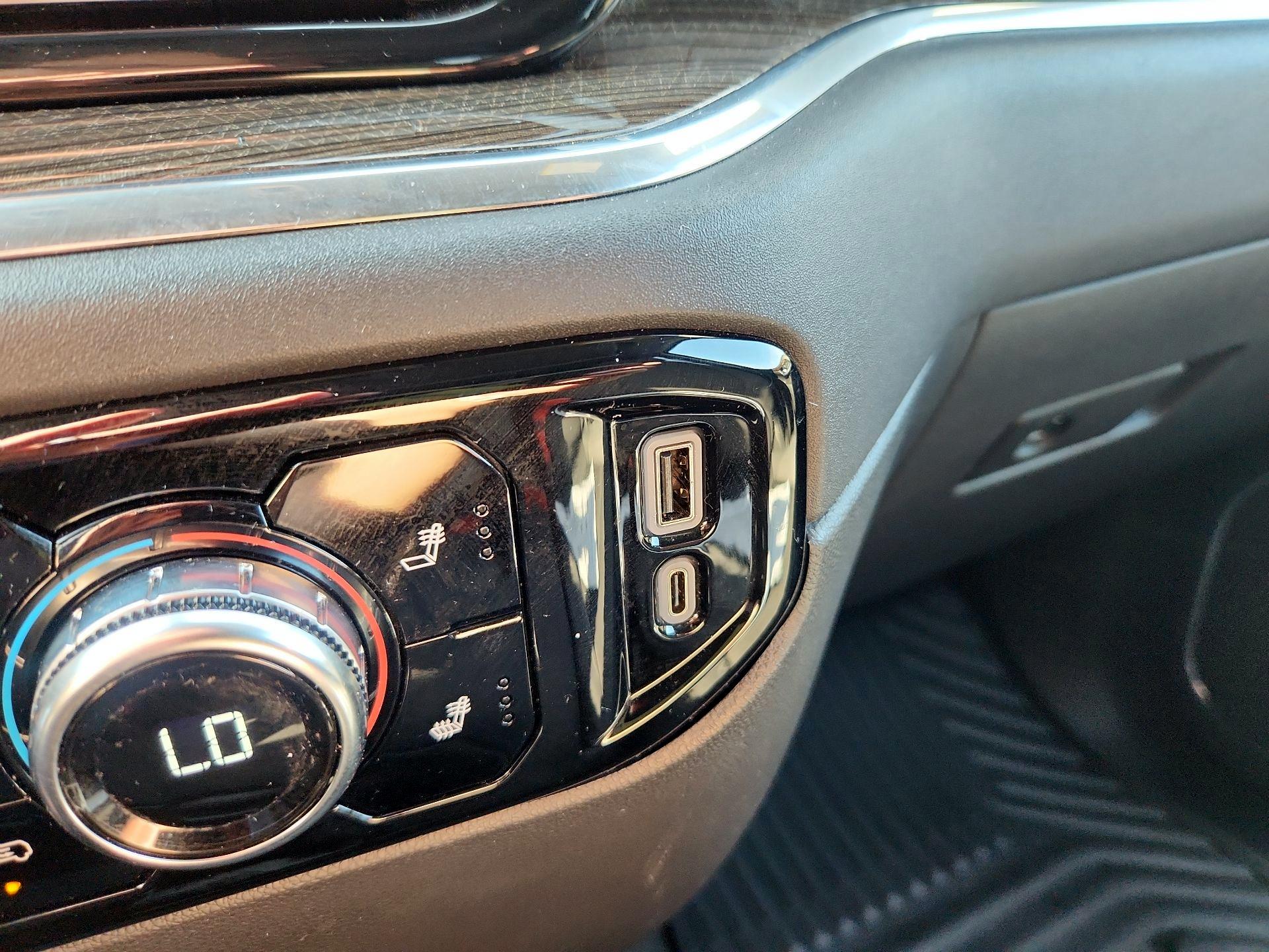 Thumbnail: 2024 GMC Sierra 1500 - 19