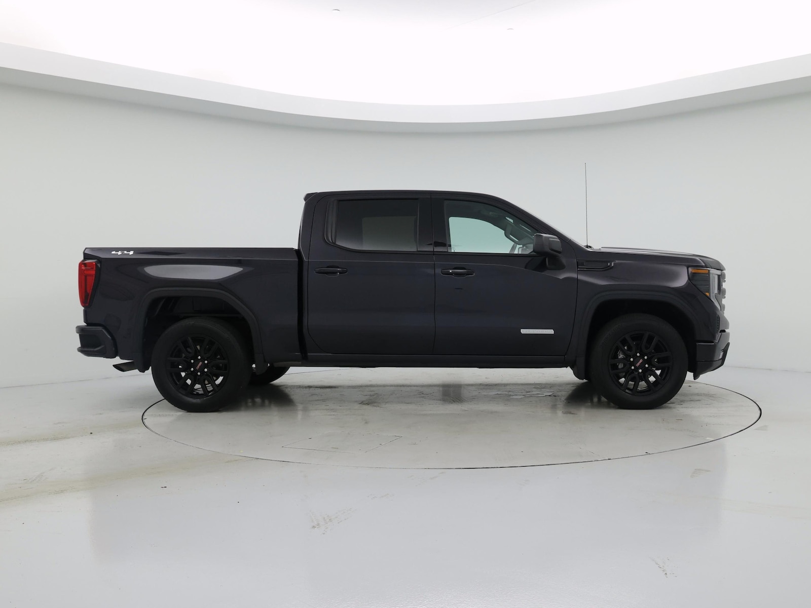 2024 GMC Sierra 1500 Elevation - Photo 8