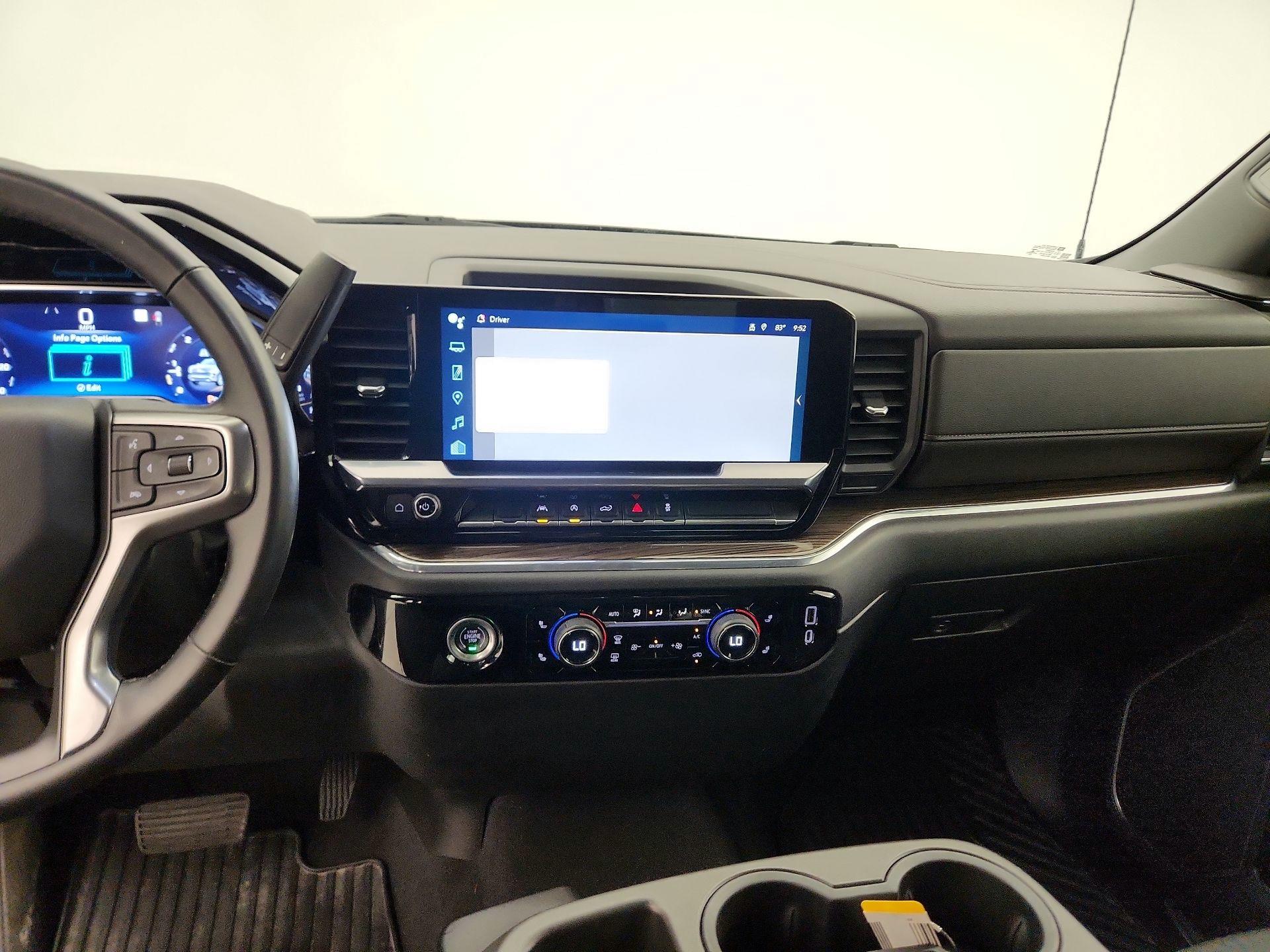 Thumbnail: 2023 Chevrolet Silverado 1500 - 9