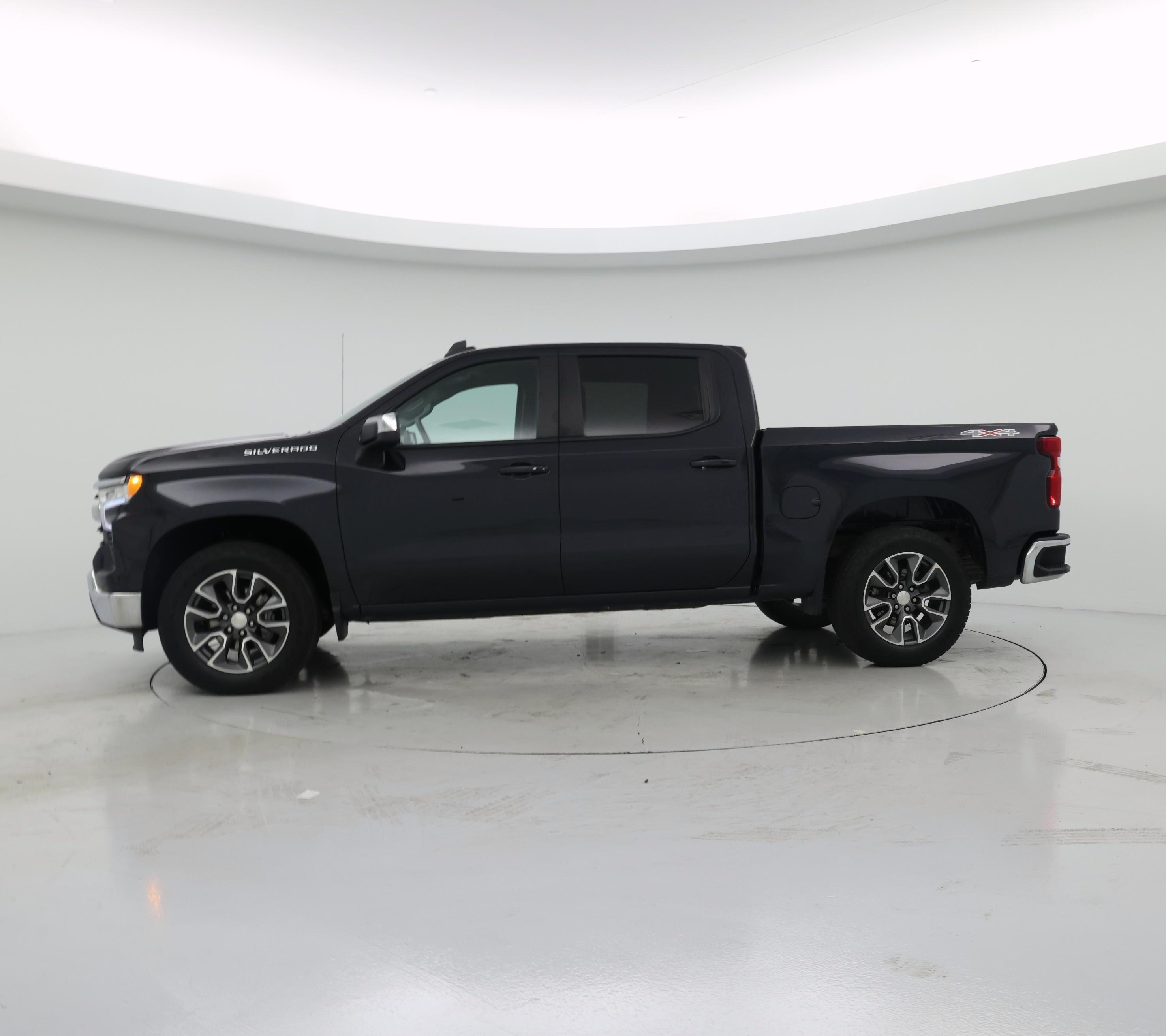 Thumbnail: 2023 Chevrolet Silverado 1500 - 3