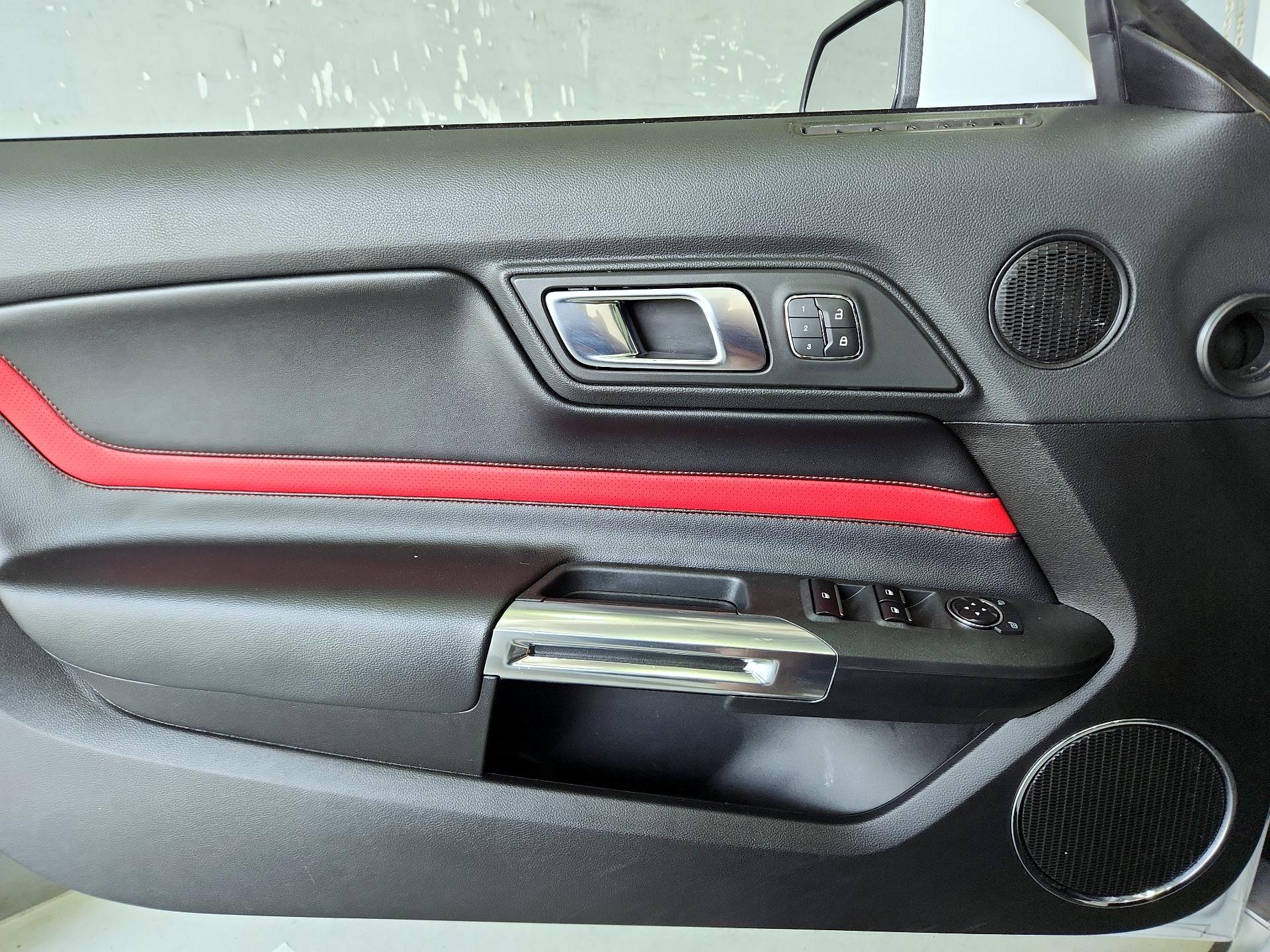 Thumbnail: 2022 Ford Mustang - 12