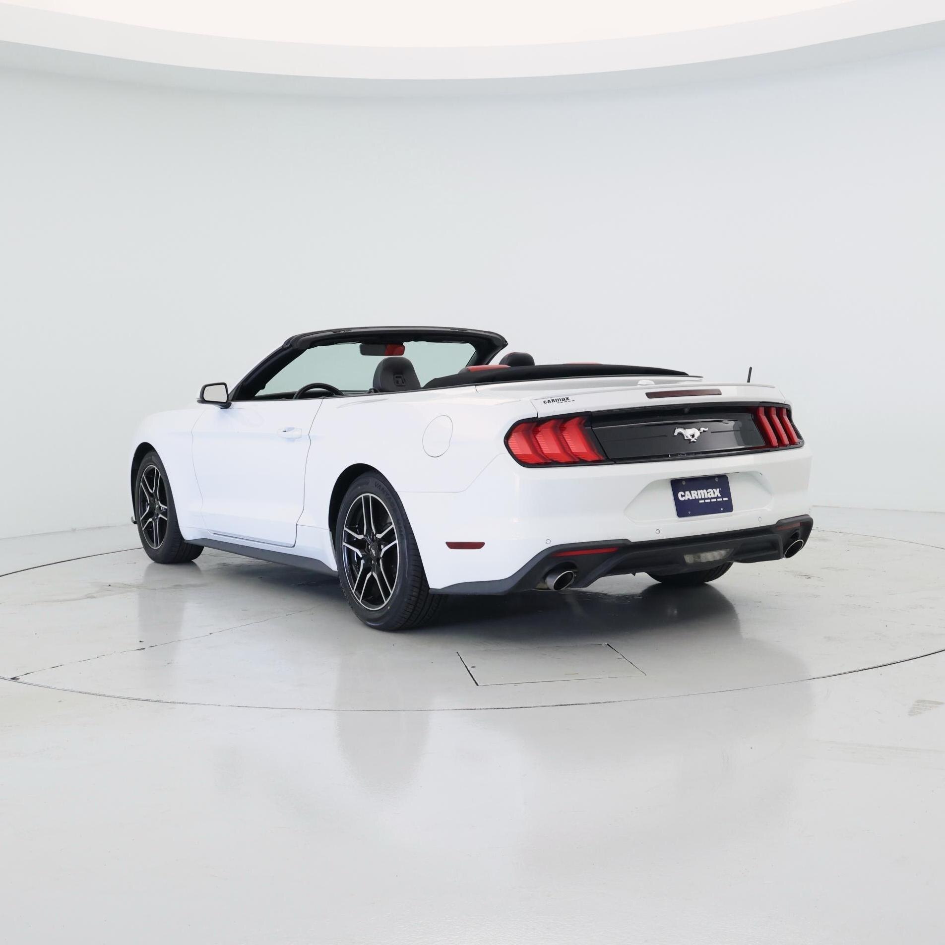 Thumbnail: 2022 Ford Mustang - 2