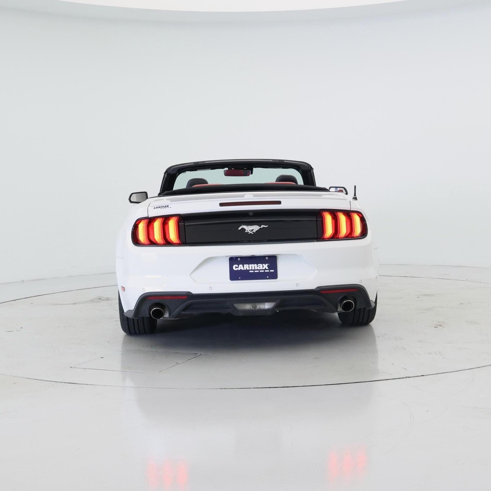 Thumbnail: 2022 Ford Mustang - 6
