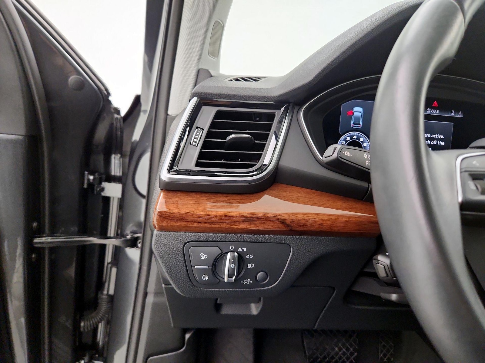 2023 Audi Q5 Premium Plus - Photo 14