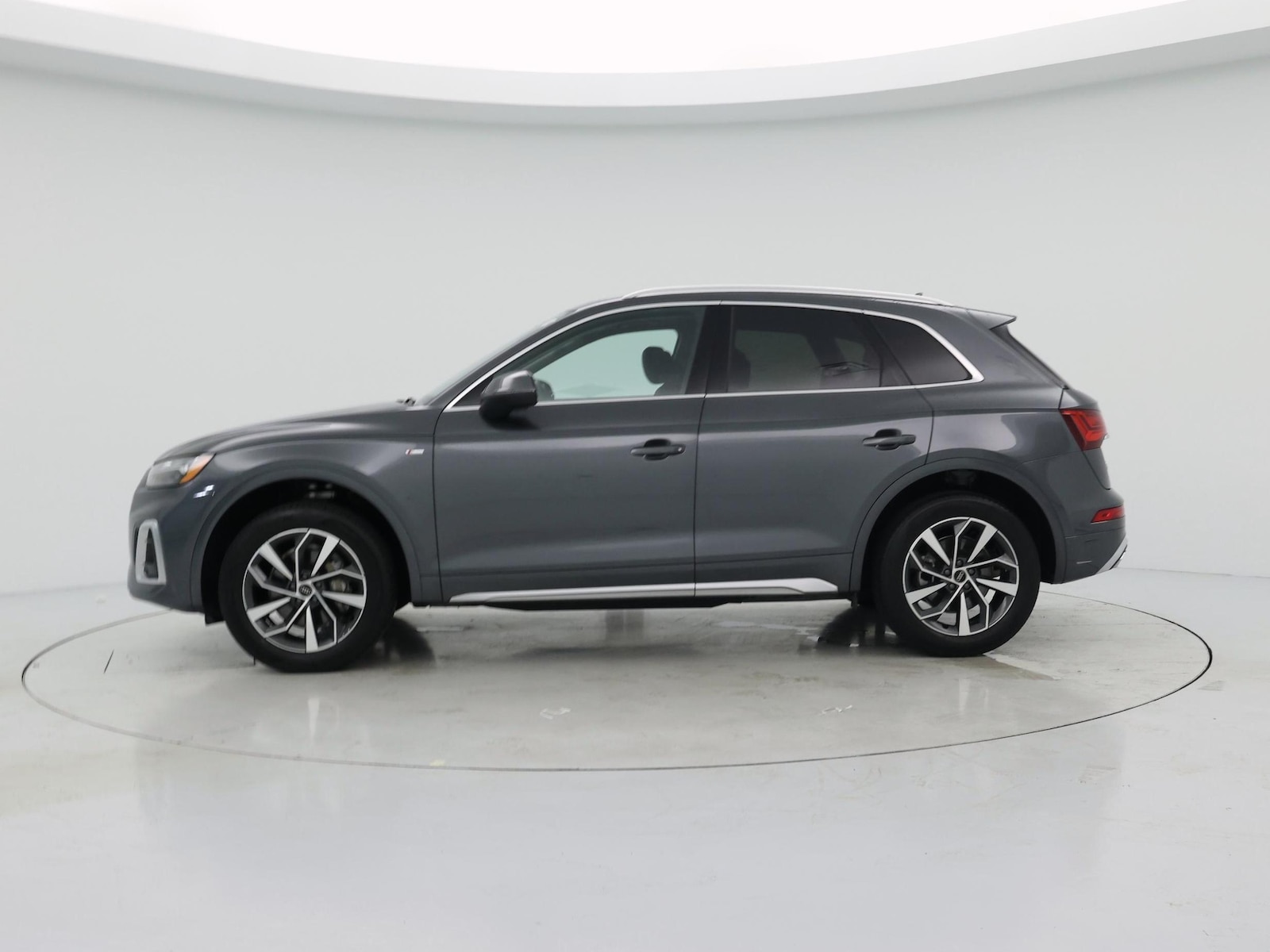 2023 Audi Q5 Premium Plus - Photo 4