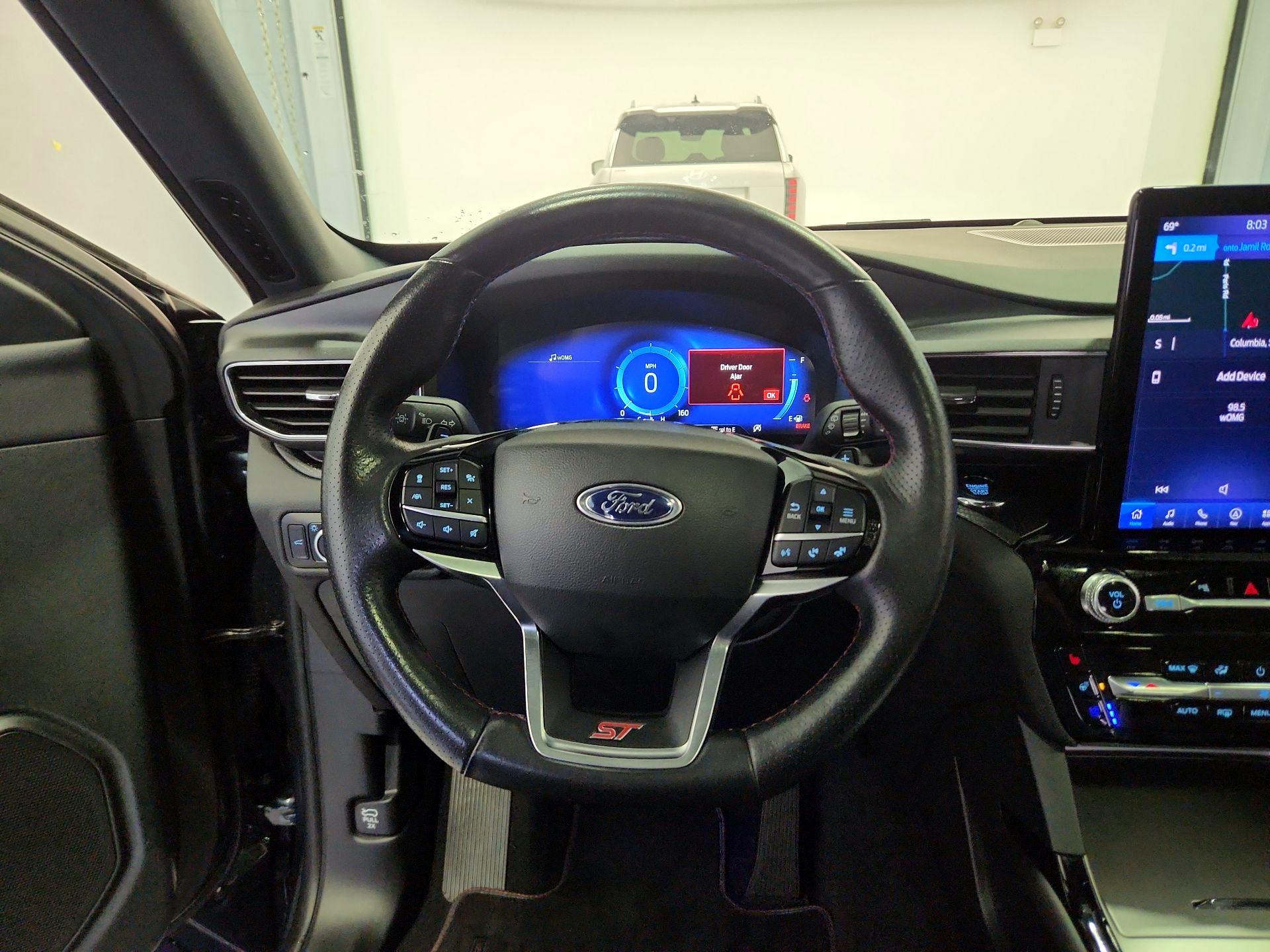 Thumbnail: 2023 Ford Explorer - 10