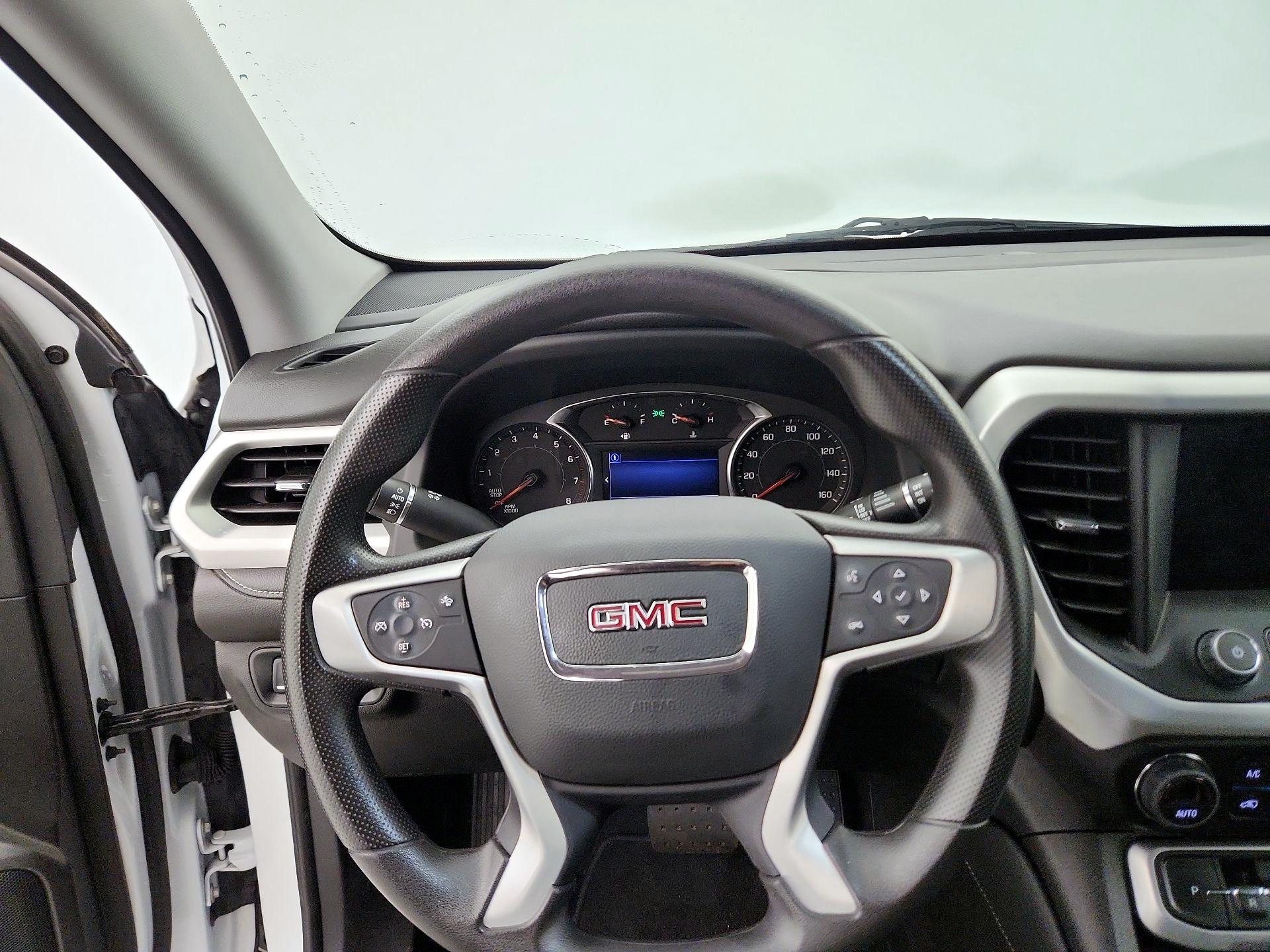 Thumbnail: 2022 GMC Acadia - 10