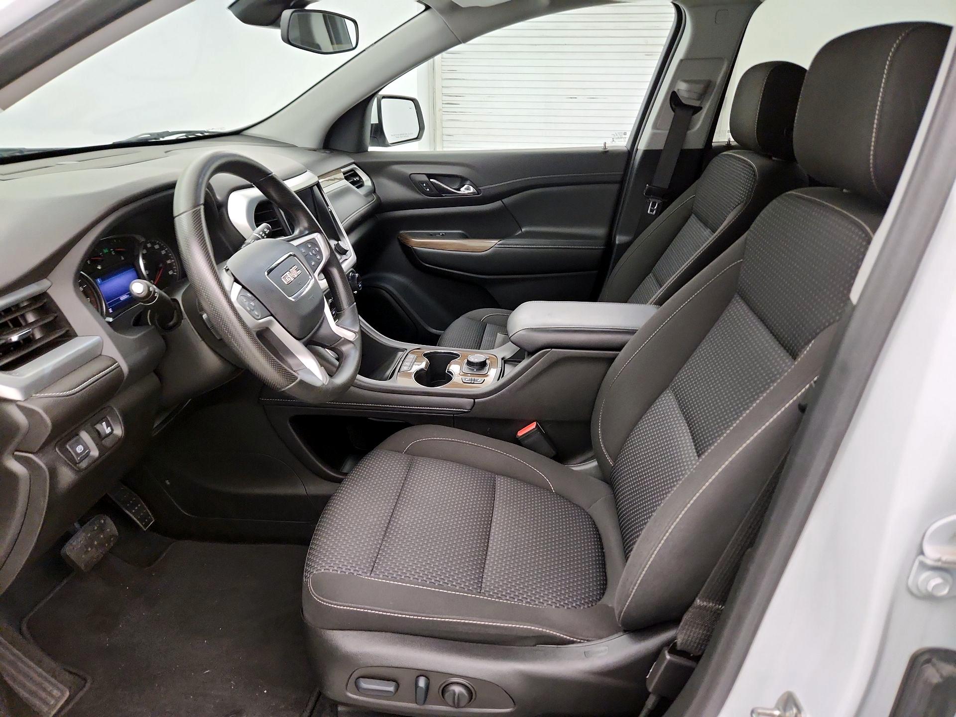 Thumbnail: 2022 GMC Acadia - 11