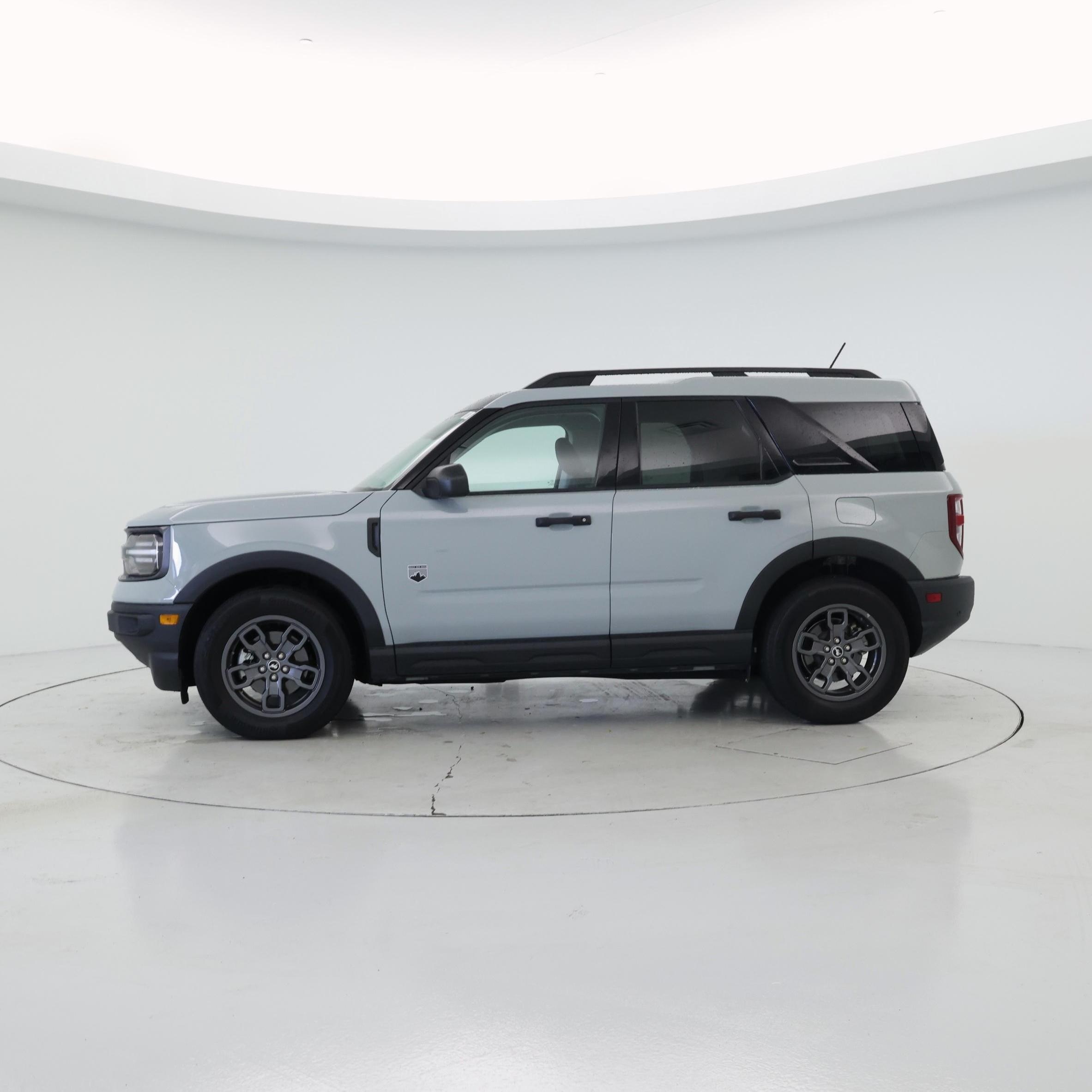 Thumbnail: 2023 Ford Bronco Sport - 3
