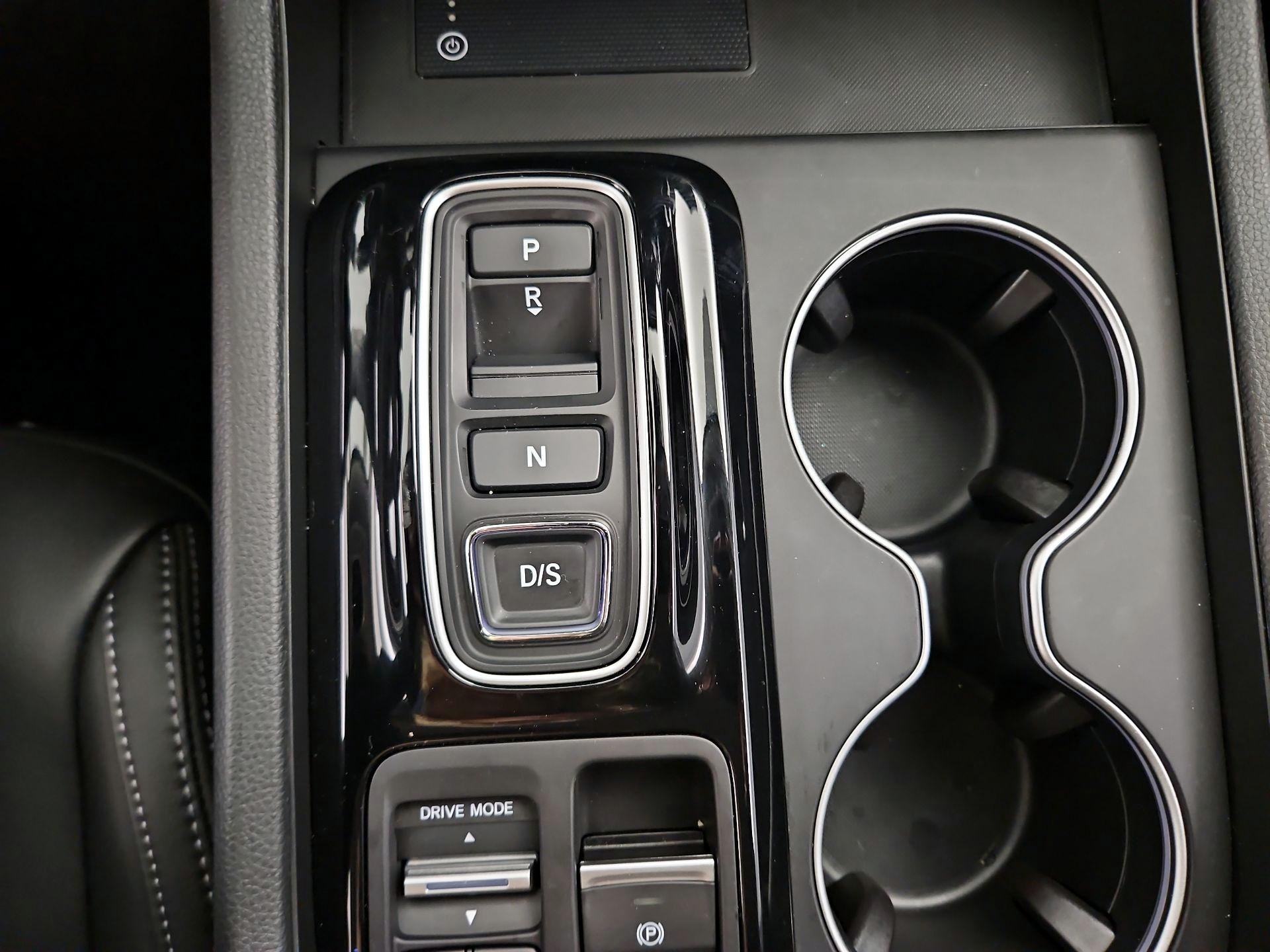 Thumbnail: 2025 Honda Pilot - 18
