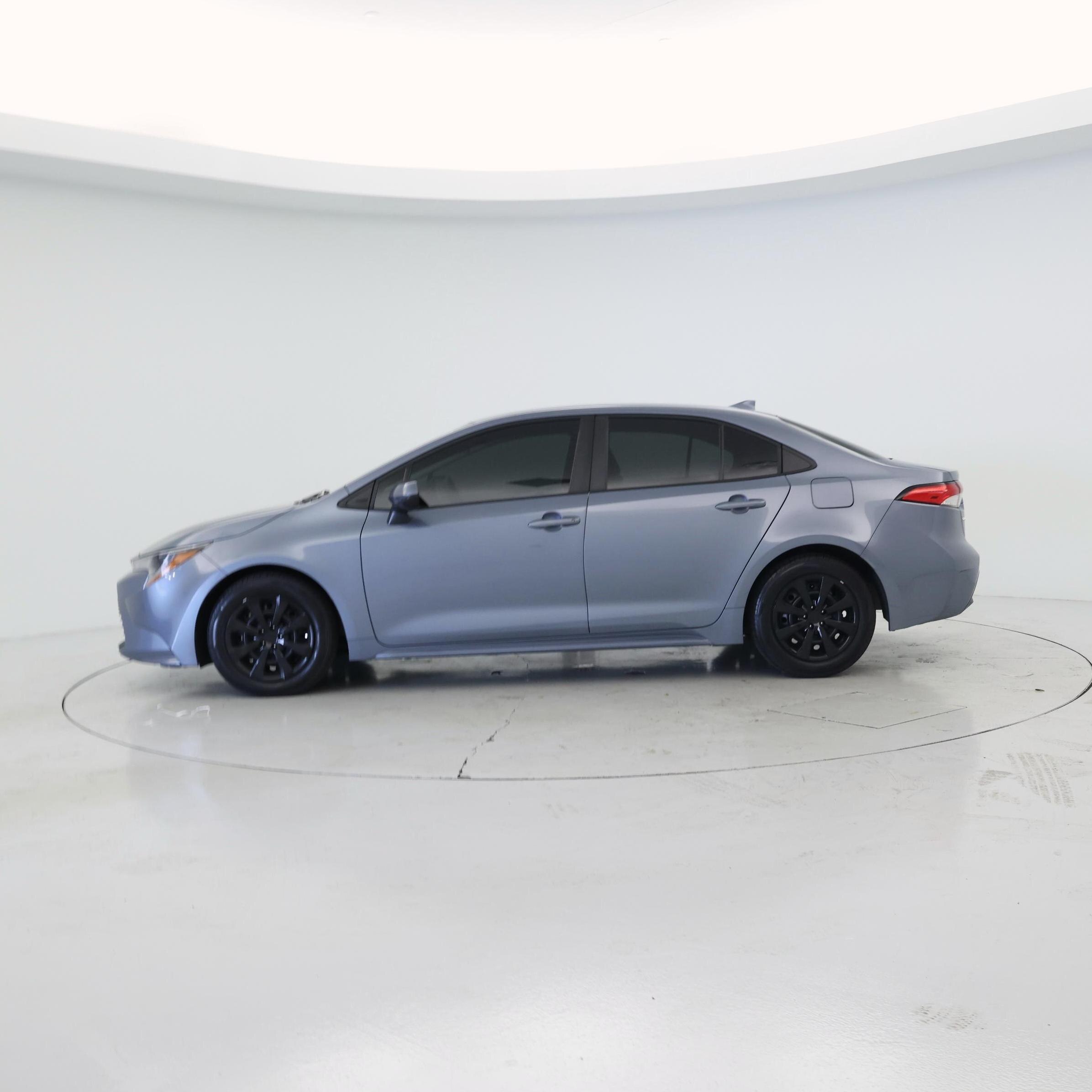 Thumbnail: 2024 Toyota Corolla - 3