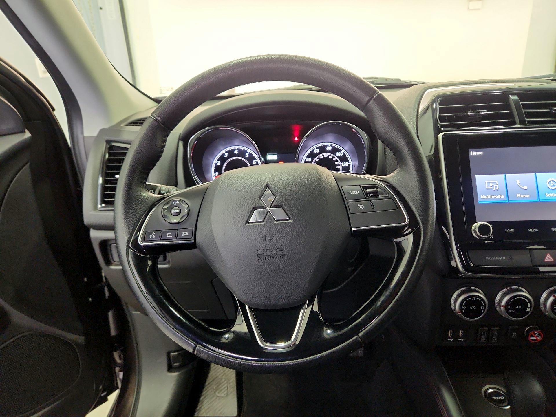 Thumbnail: 2024 Mitsubishi Outlander Sport - 10