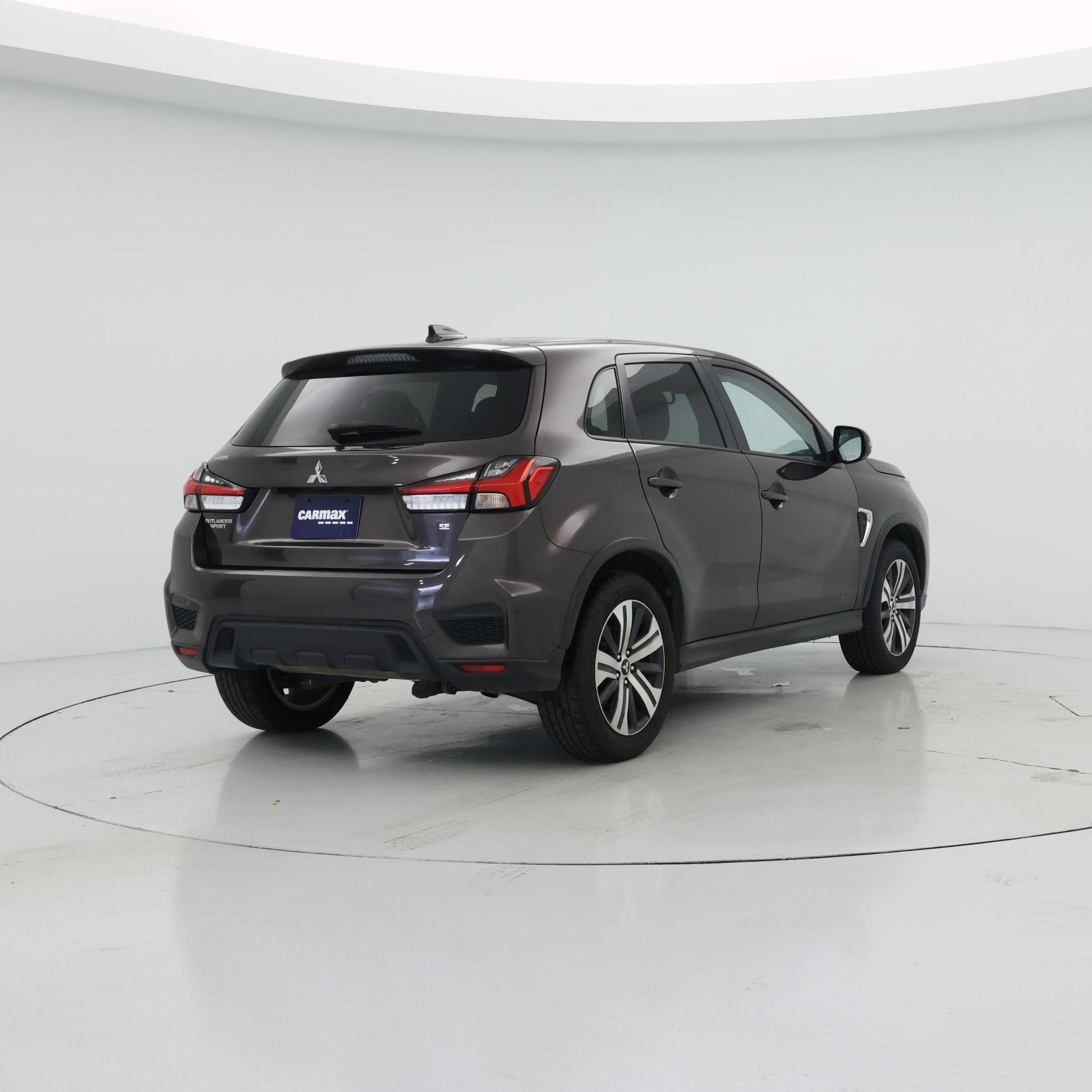 Thumbnail: 2024 Mitsubishi Outlander Sport - 8