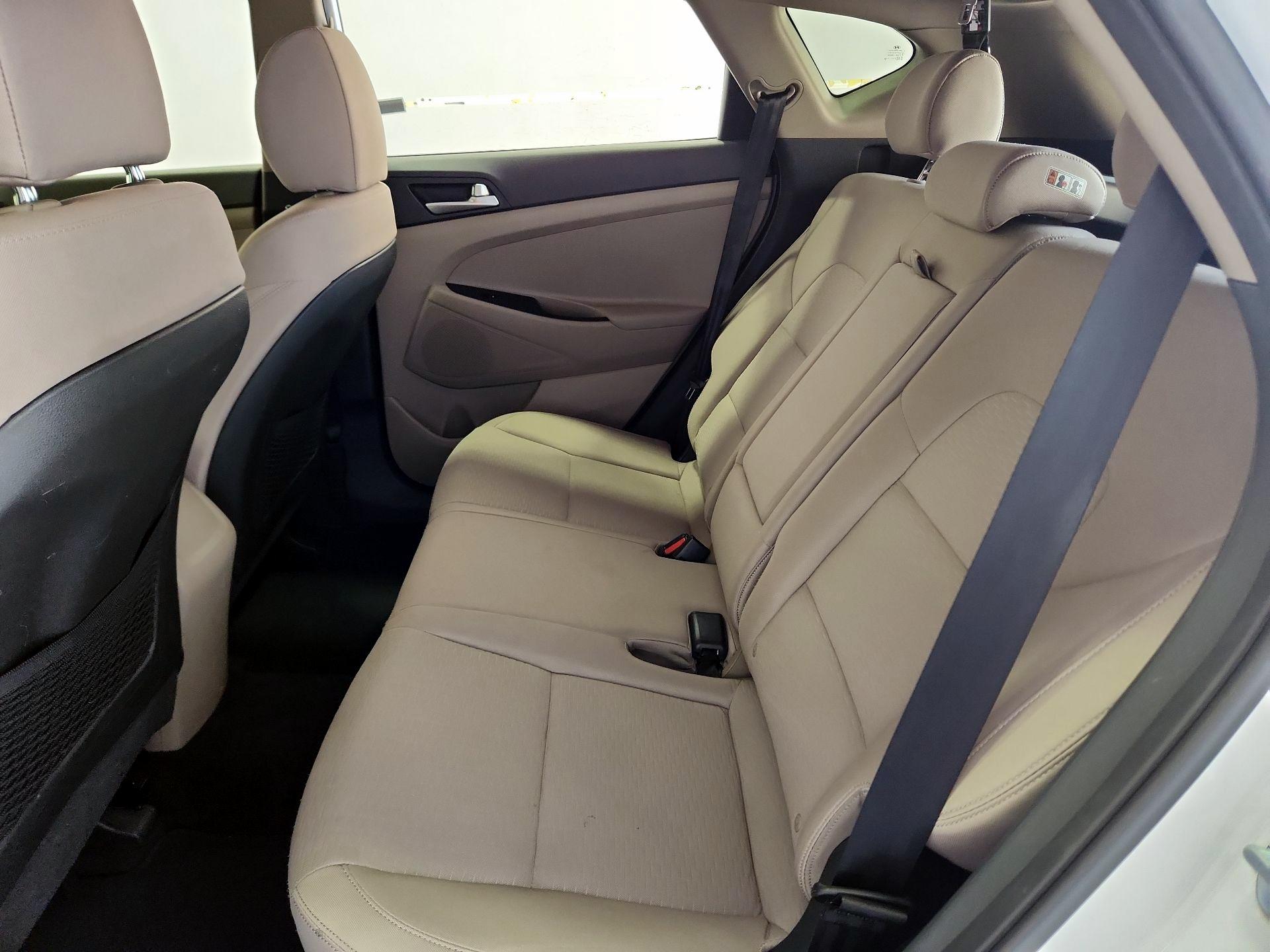 Thumbnail: 2019 Hyundai Tucson - 19