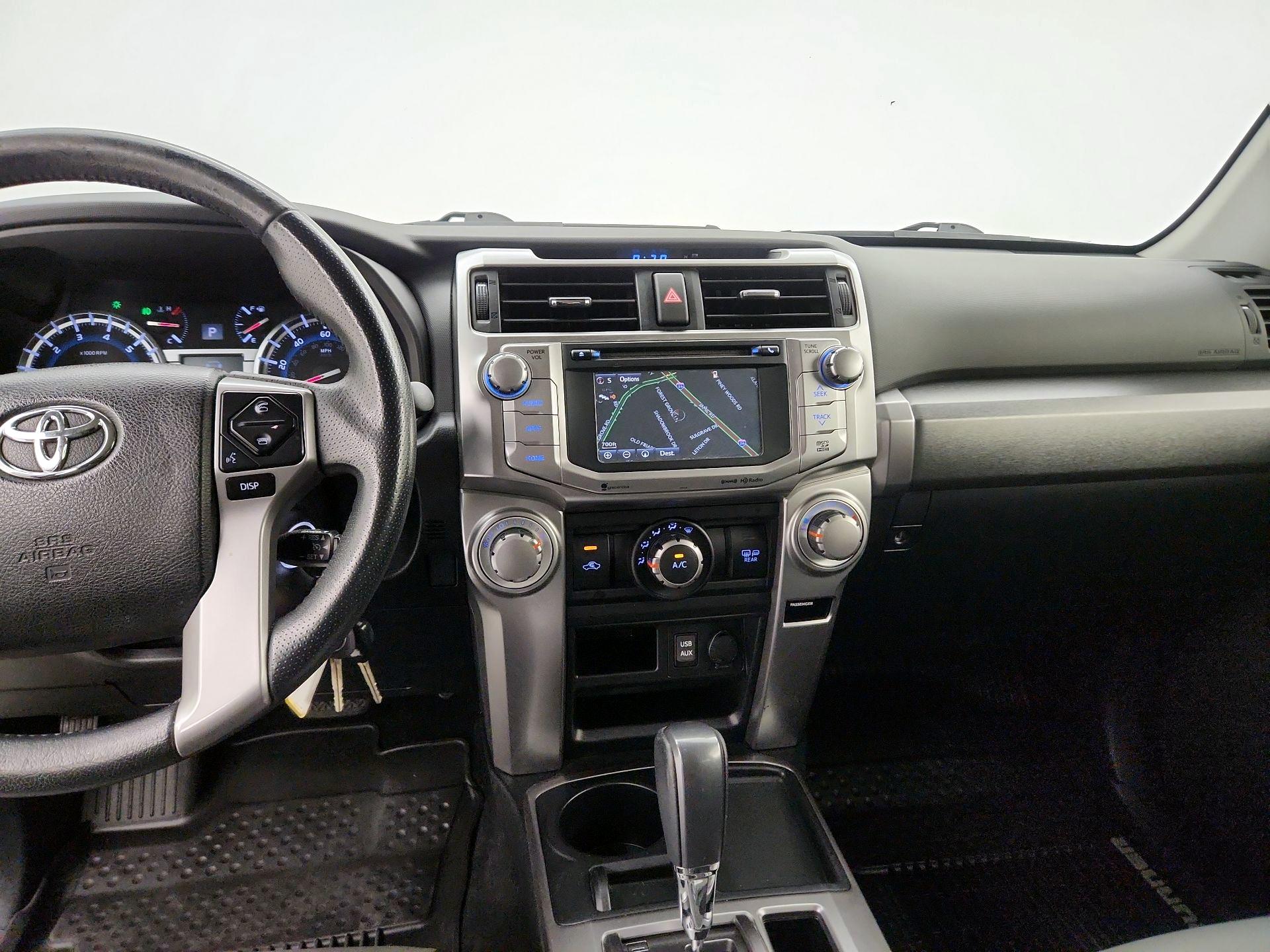 Thumbnail: 2017 Toyota 4Runner - 9