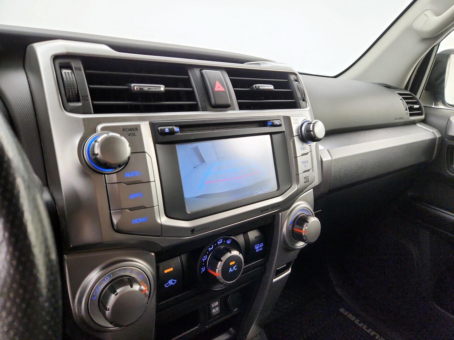 Thumbnail: 2017 Toyota 4Runner - 15