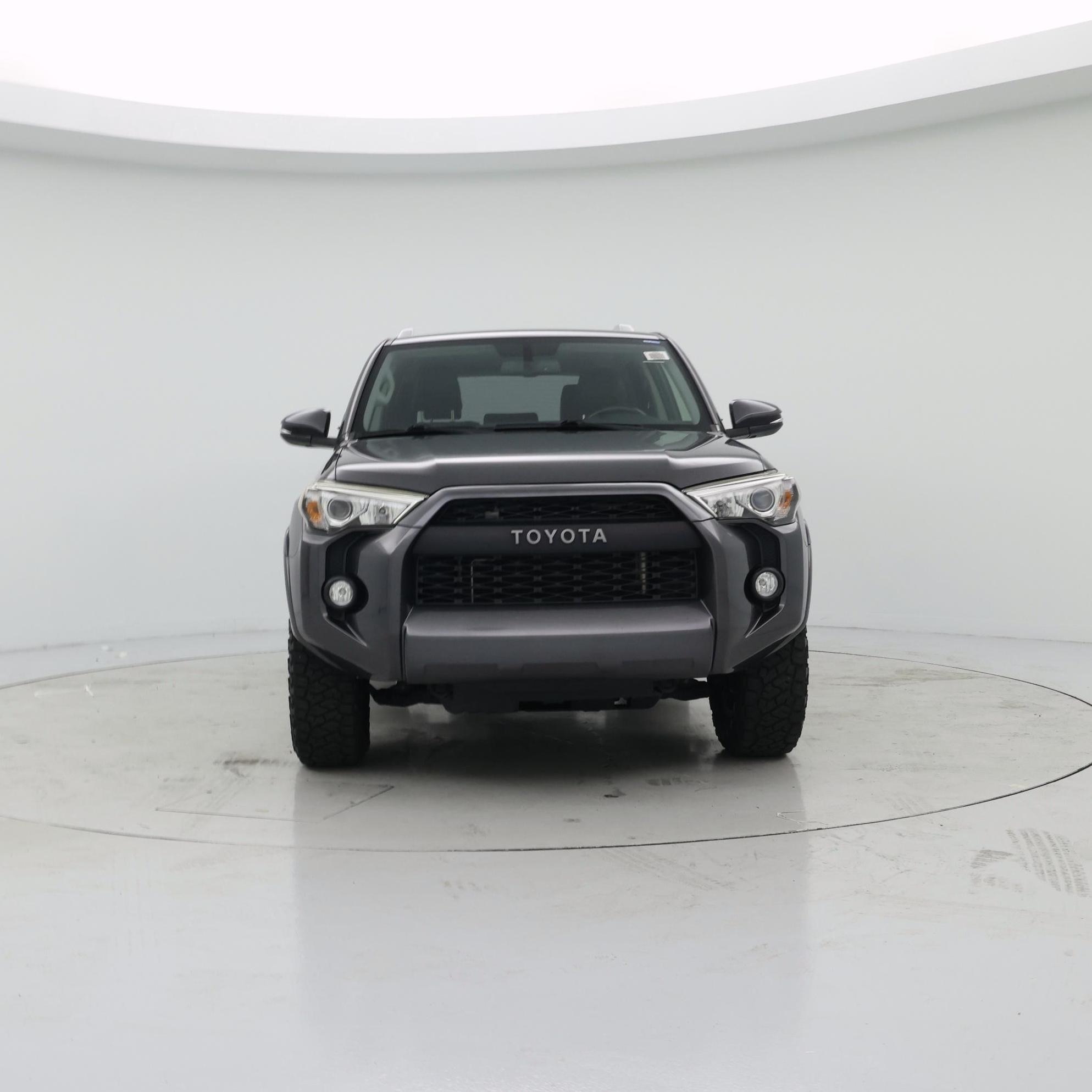 Thumbnail: 2017 Toyota 4Runner - 5