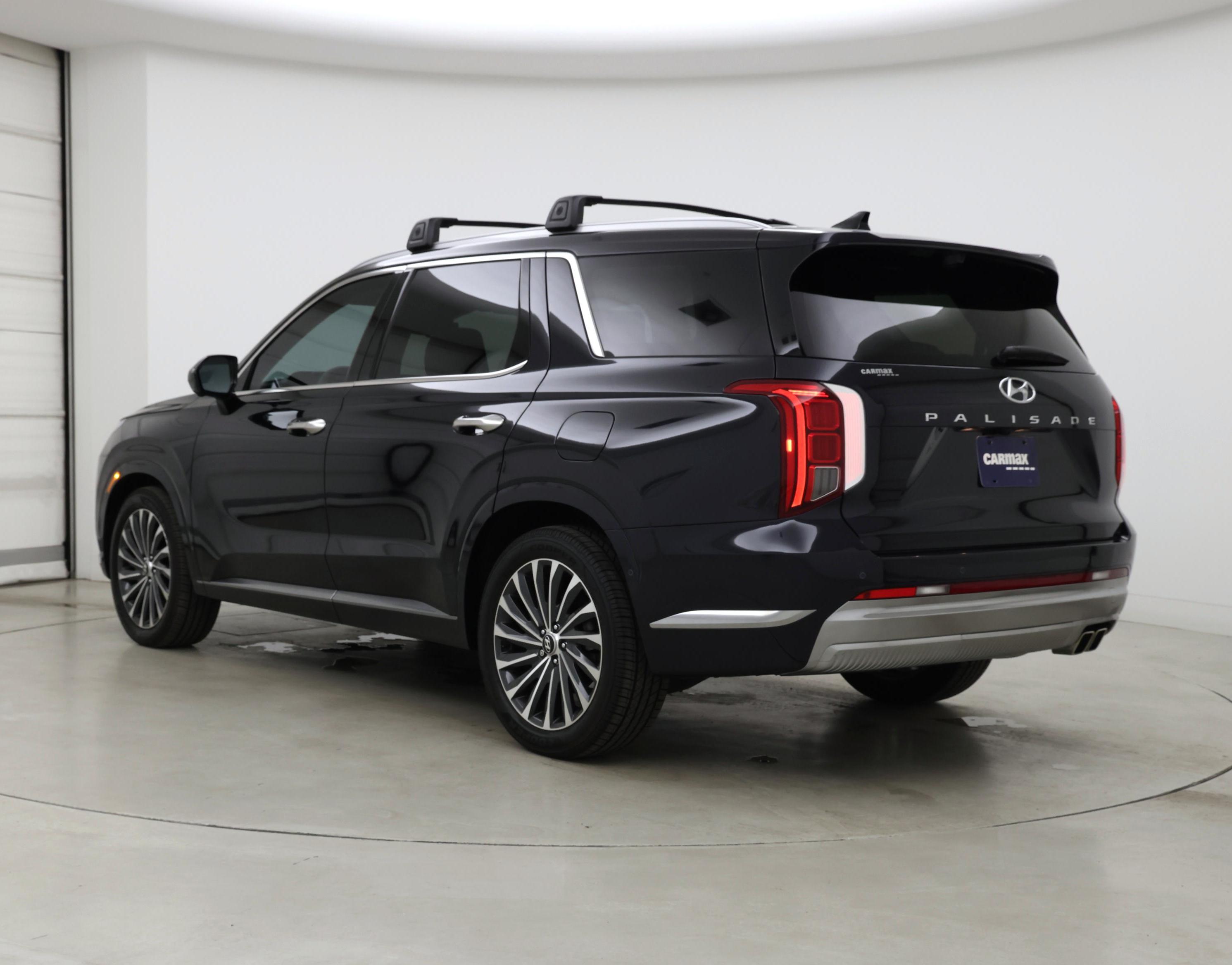 Thumbnail: 2023 Hyundai Palisade - 2